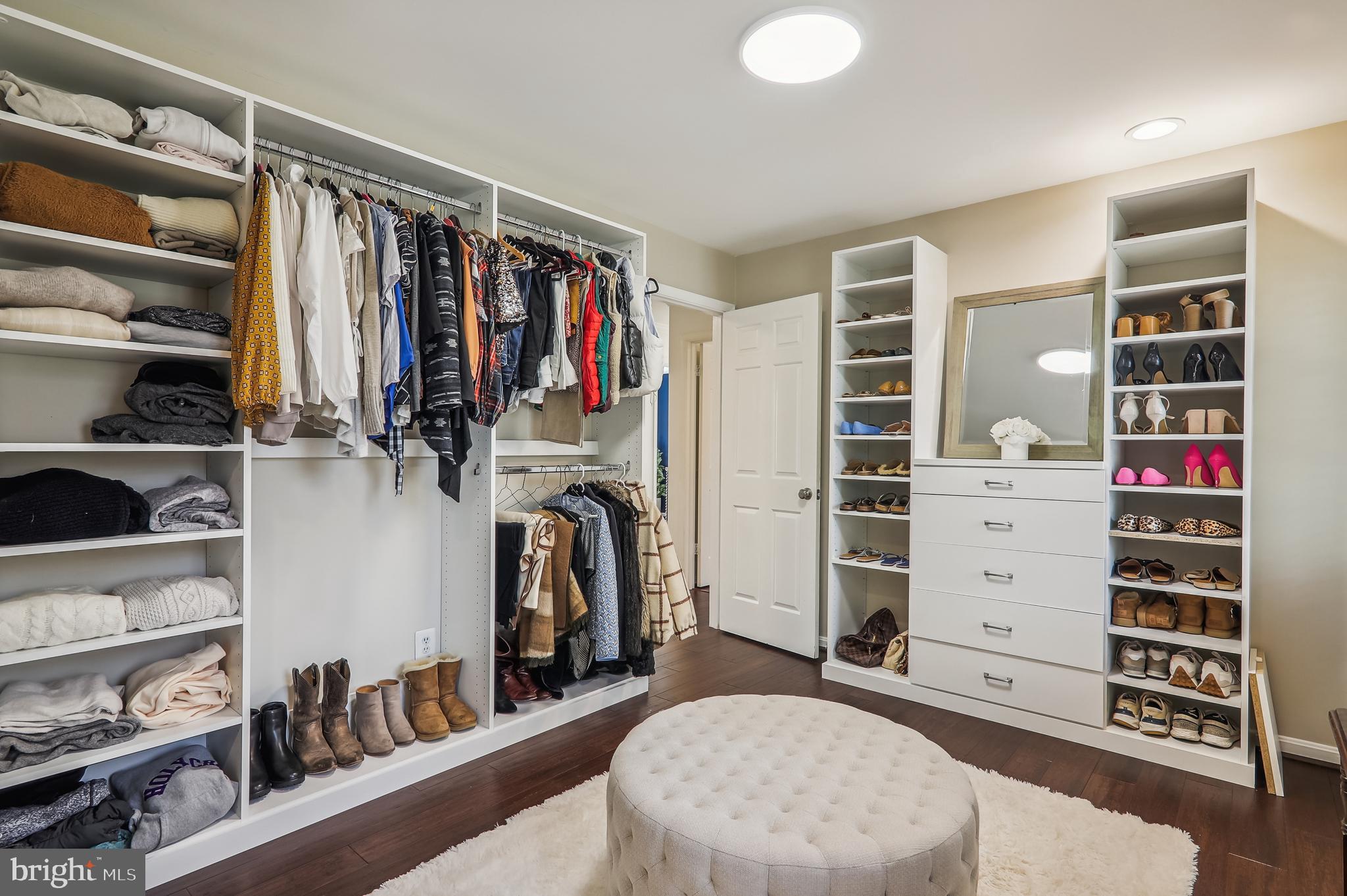 RIVERS EDGE - Residential