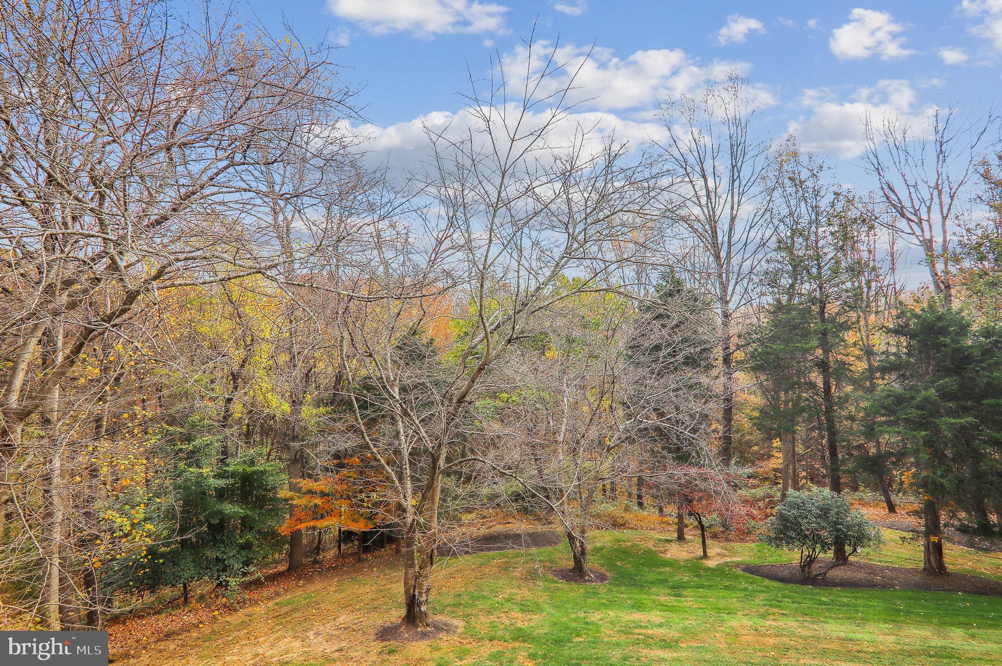 RIVERS EDGE - Residential