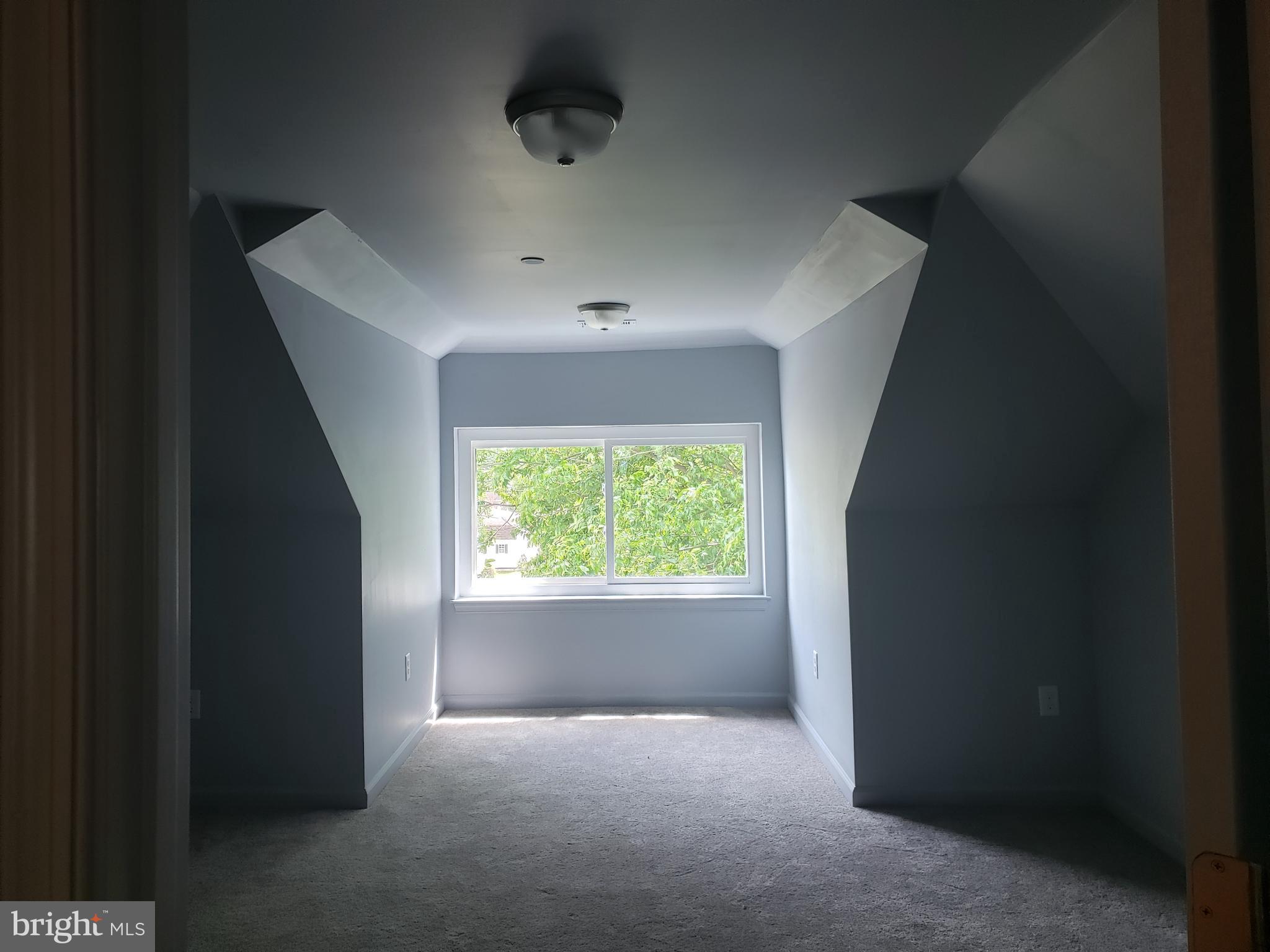 CAMBRIDGE - Residential Lease