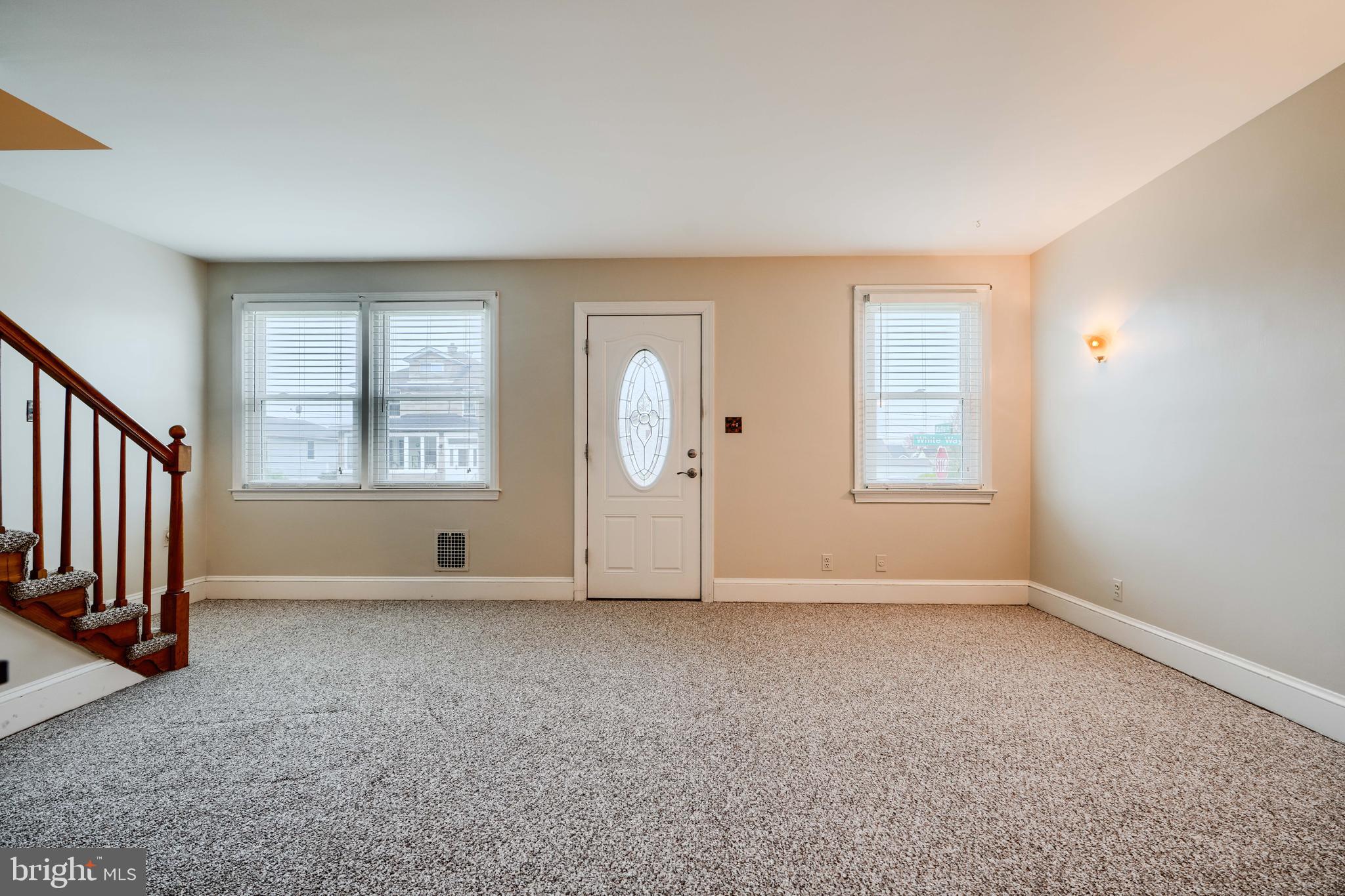 LYNCH POINT - Residential