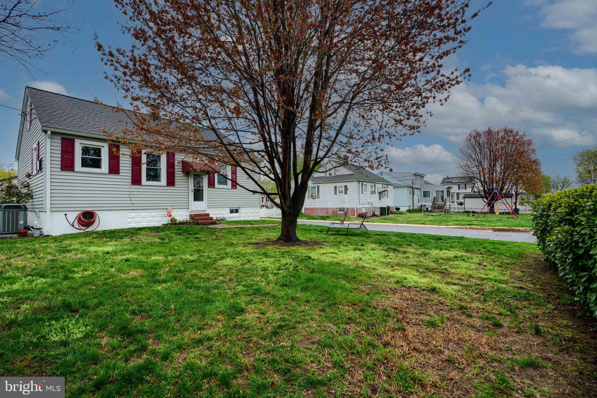 LYNCH POINT - Residential