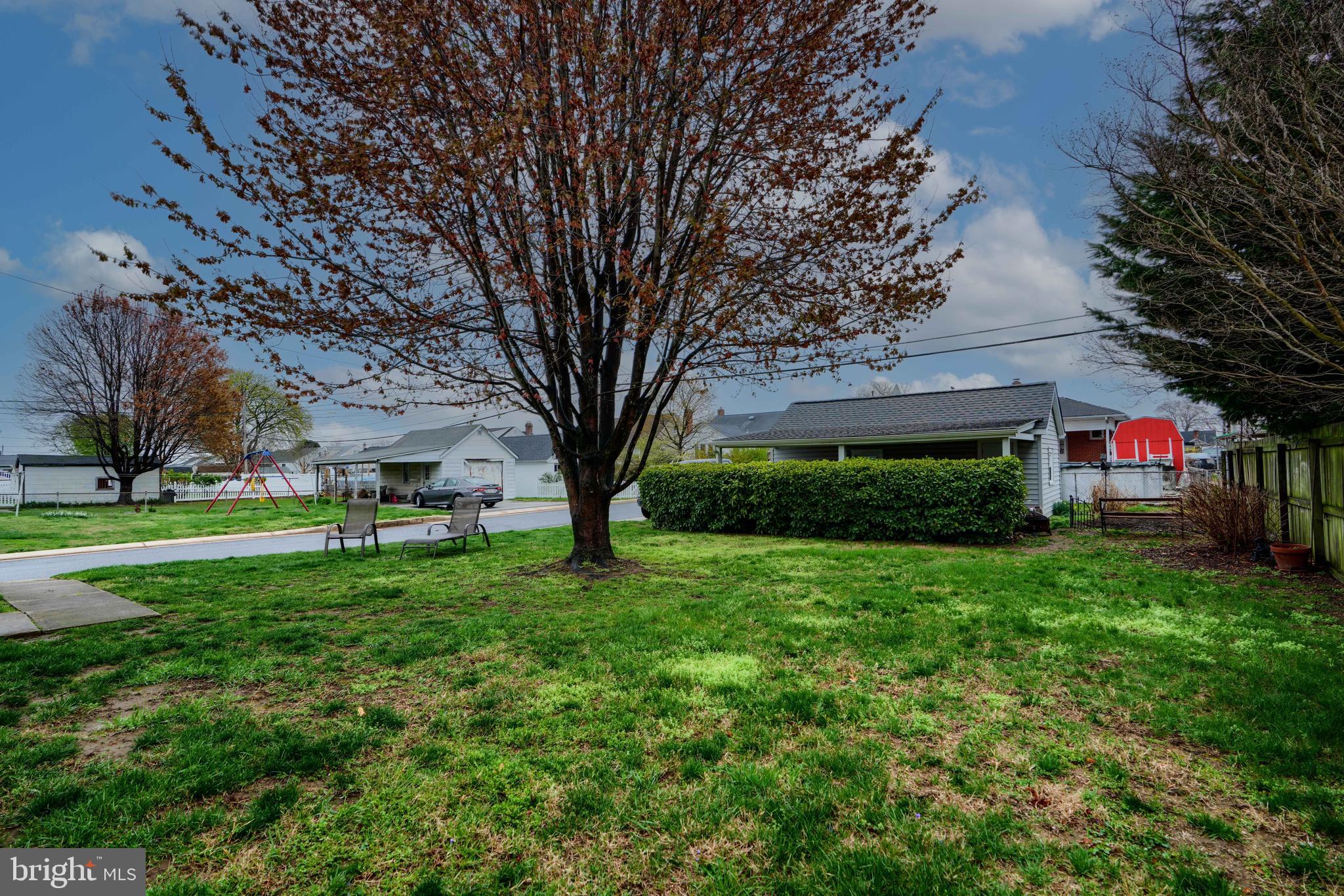 LYNCH POINT - Residential