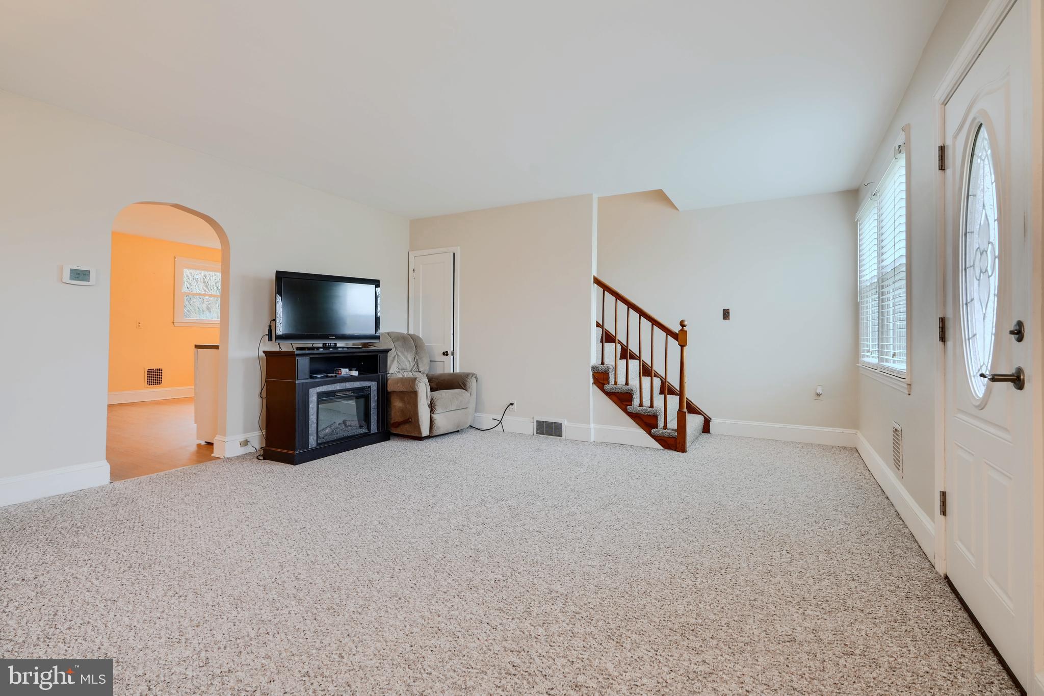 LYNCH POINT - Residential