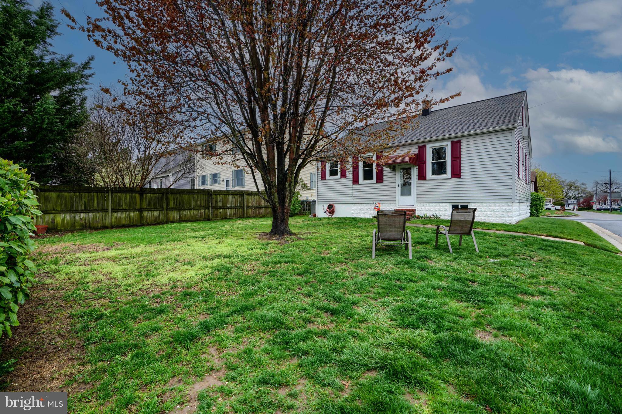 LYNCH POINT - Residential