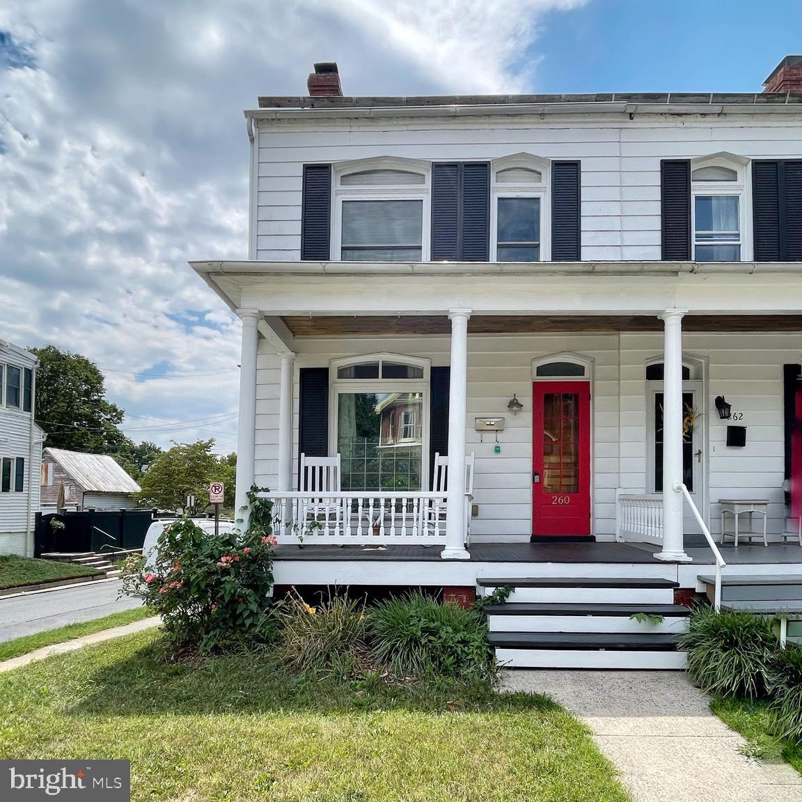 DOWNTOWN FREDERICK - Residential Lease