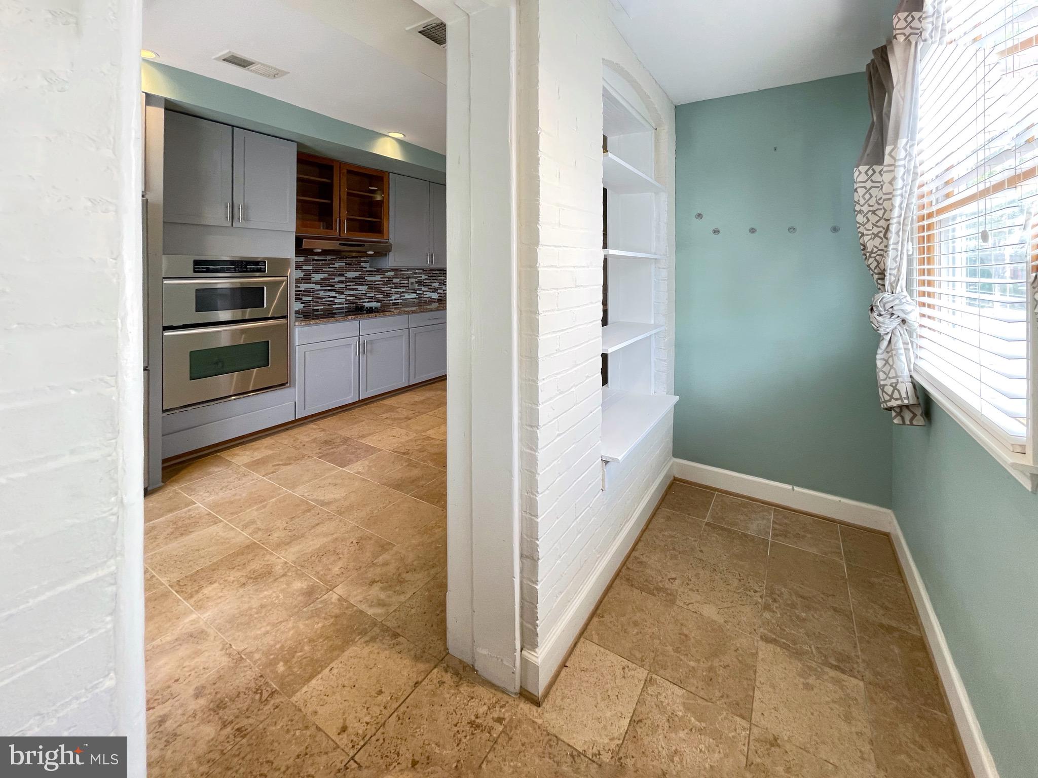 DOWNTOWN FREDERICK - Residential Lease