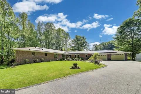 5713 Kenfield Lane, Upper Marlboro, MD MLS: MDPG2151800