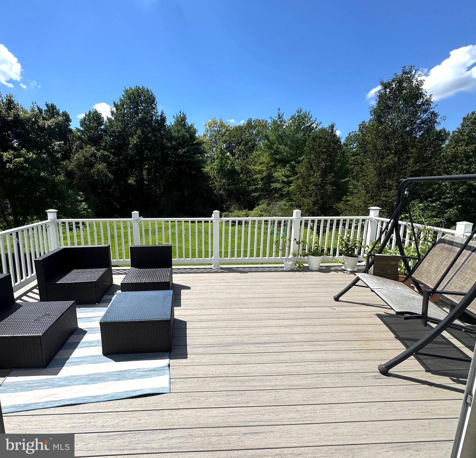 LAKEVIEW - Residential Lease