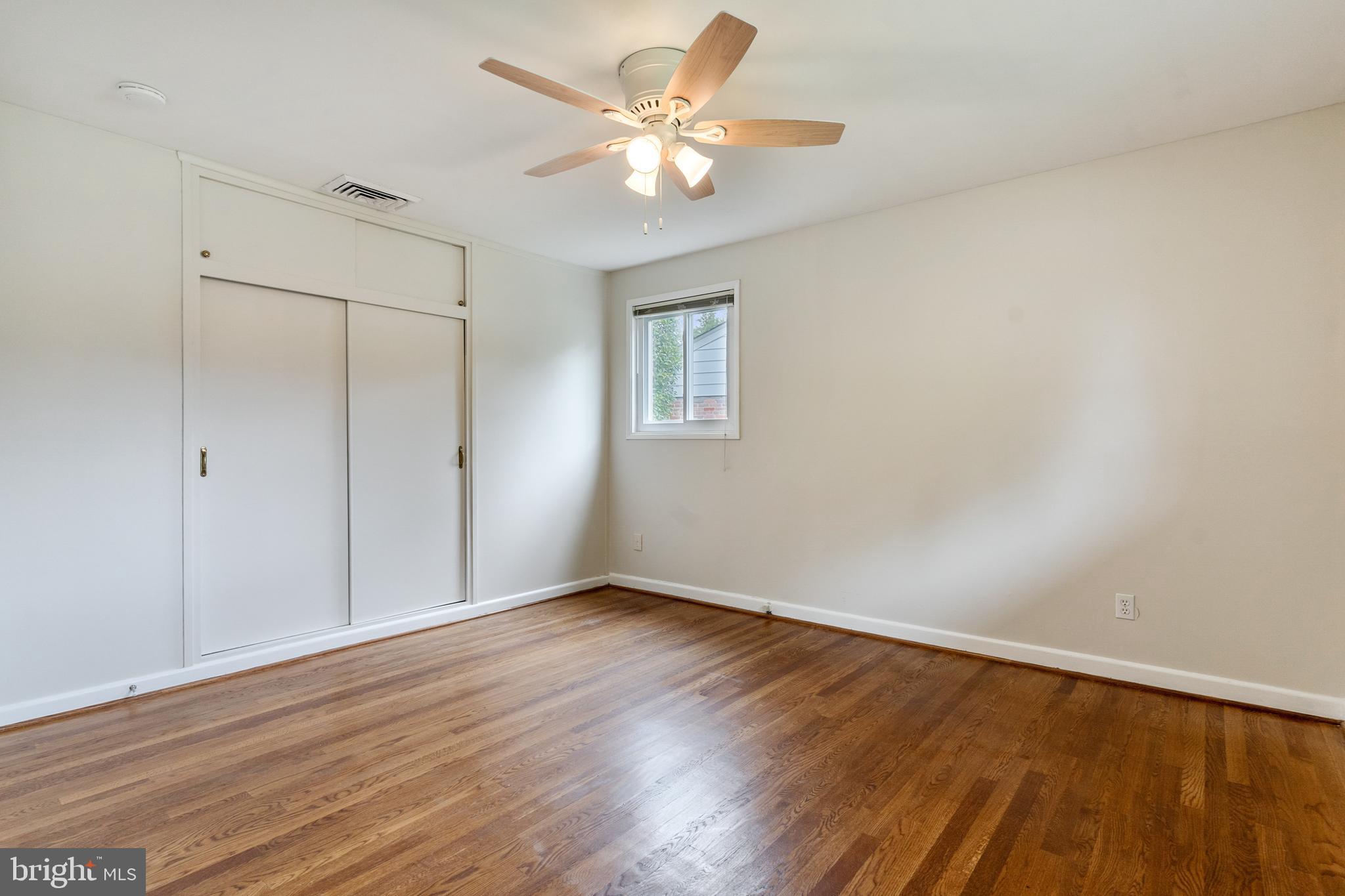 WILDWOOD MANOR - Residential