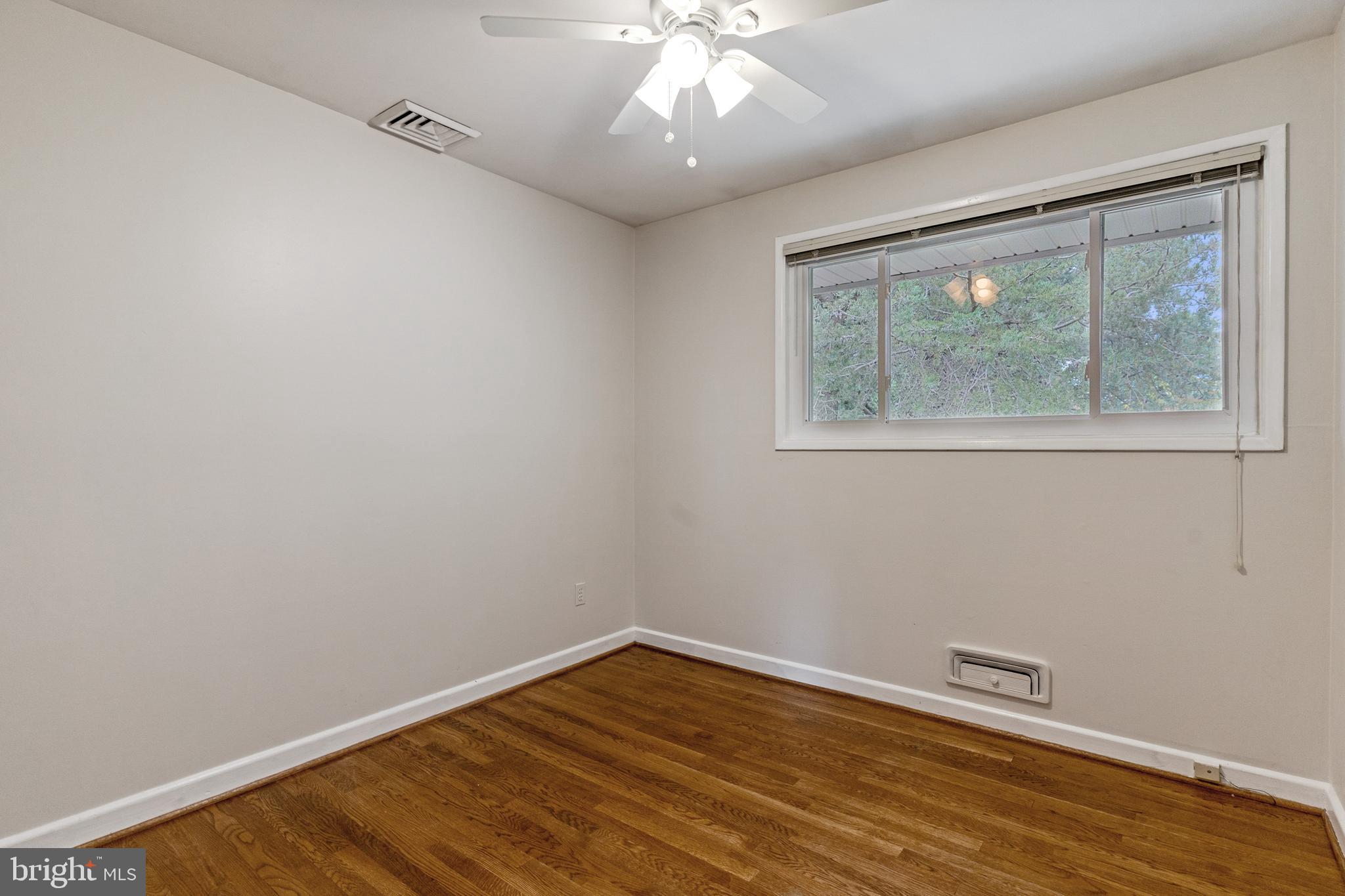 WILDWOOD MANOR - Residential