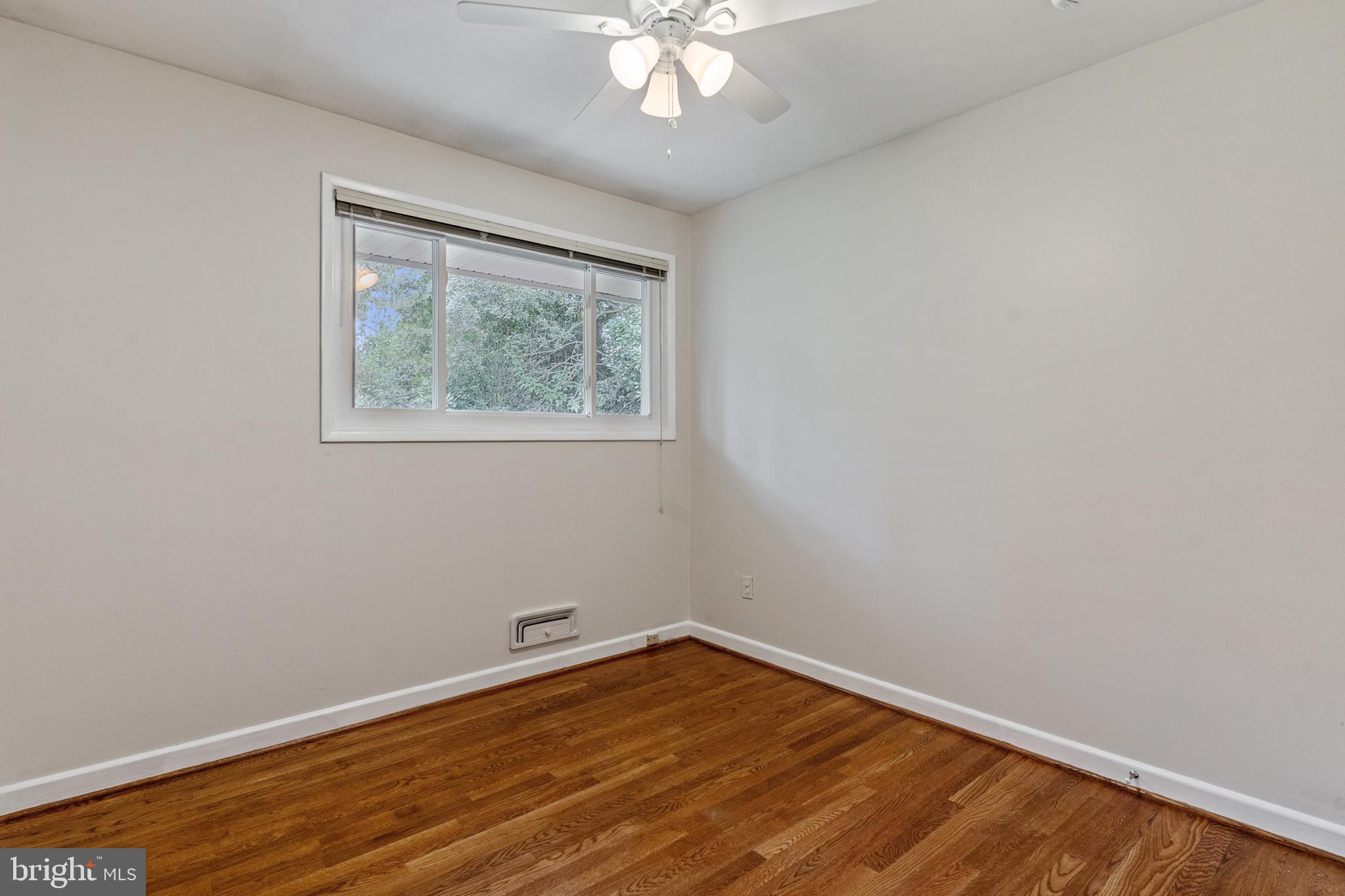 WILDWOOD MANOR - Residential