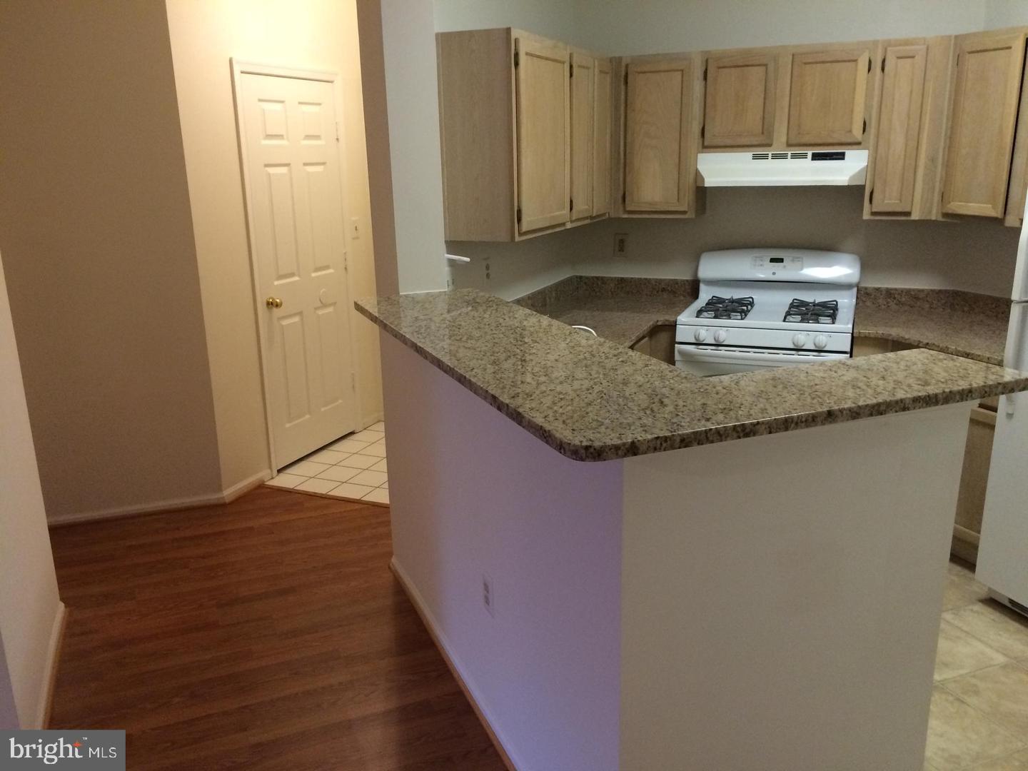 SANDELING - Residential Lease