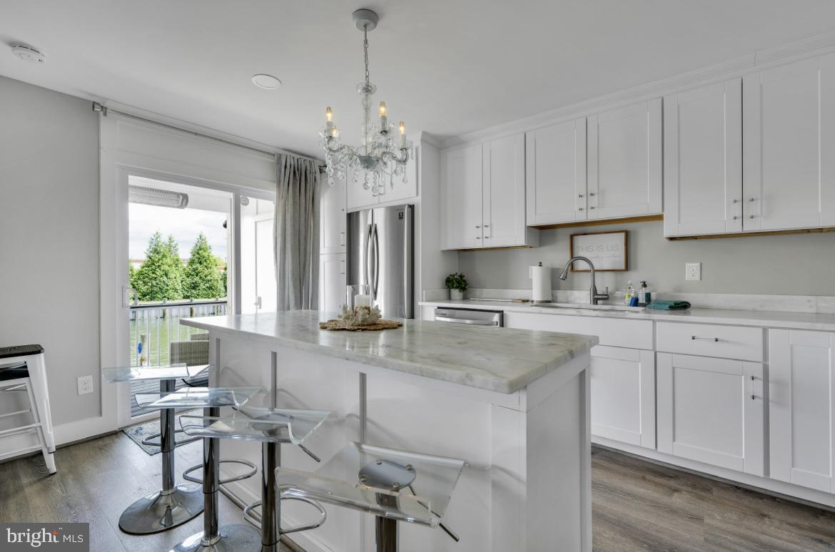 112 NEWPORT BAY DRIVE A01