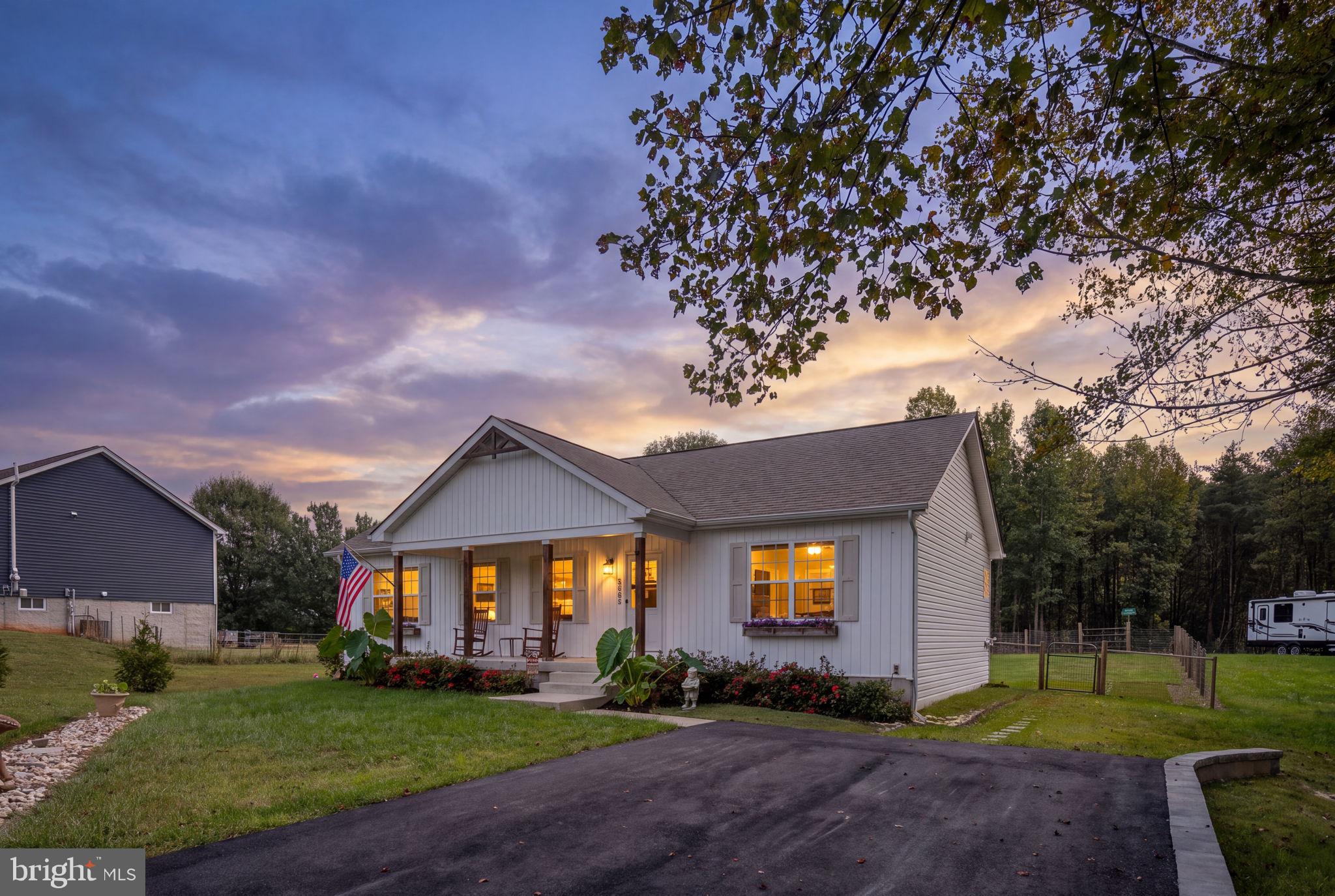 3705 MORNING GLORY DRIVE