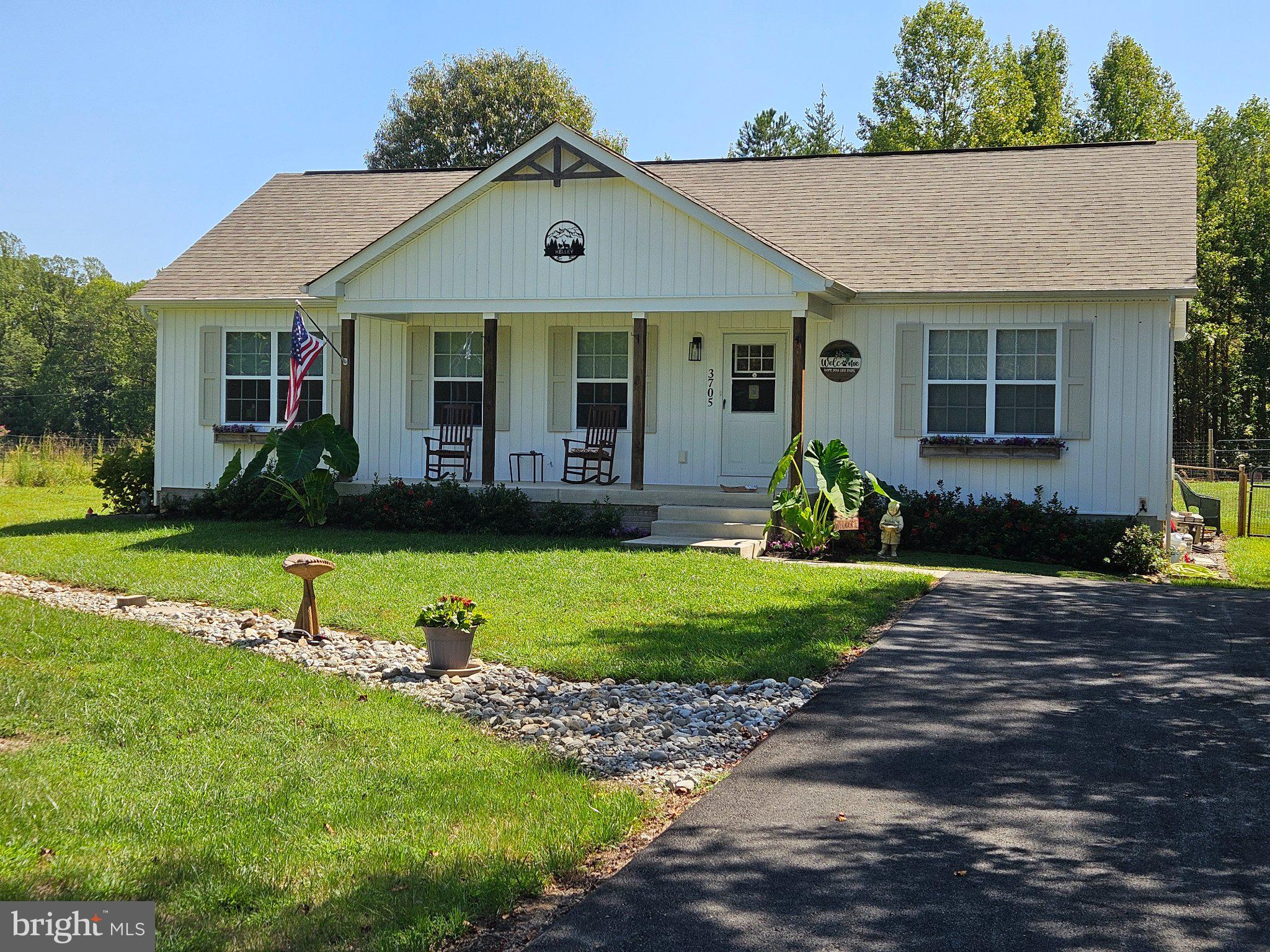 3705 MORNING GLORY DRIVE
