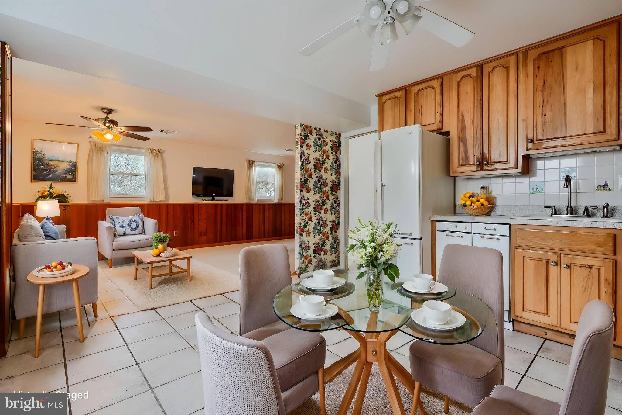 RIDERWOOD HILLS - Residential