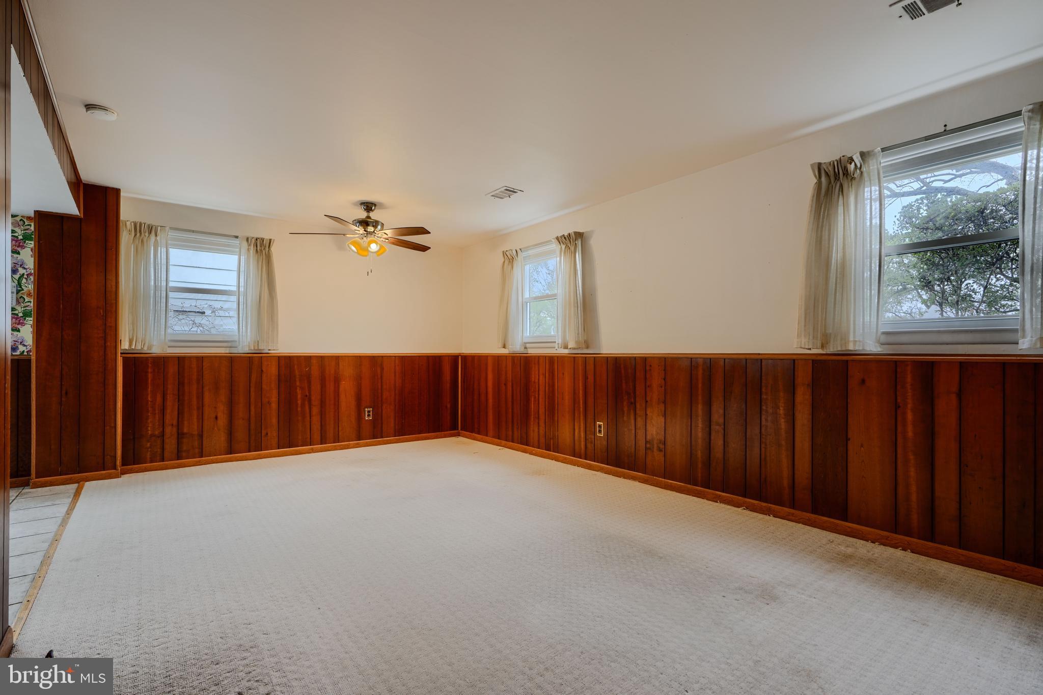 RIDERWOOD HILLS - Residential