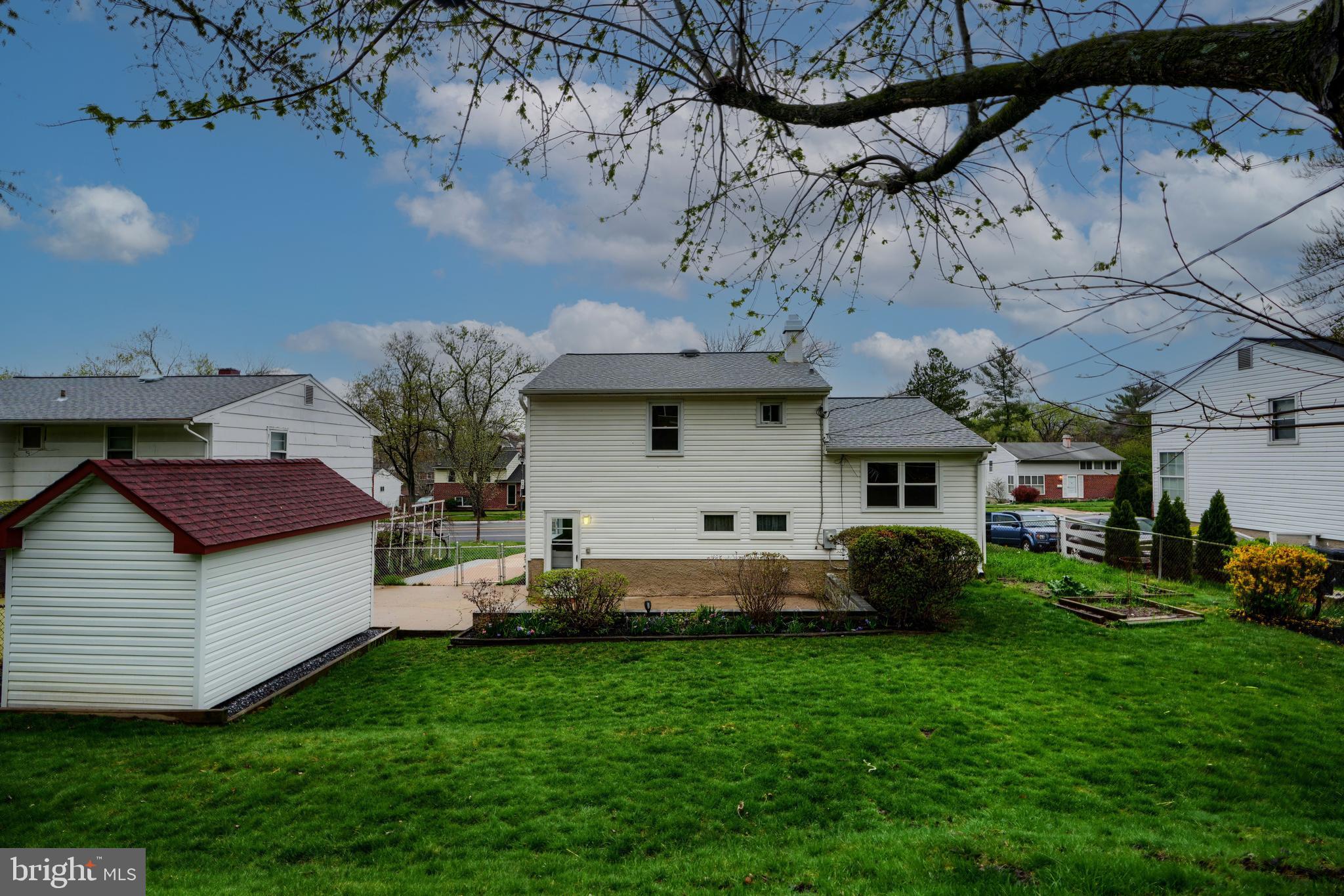 RIDERWOOD HILLS - Residential