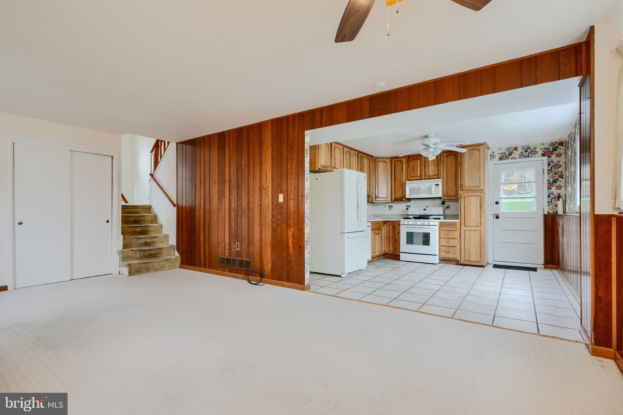 RIDERWOOD HILLS - Residential