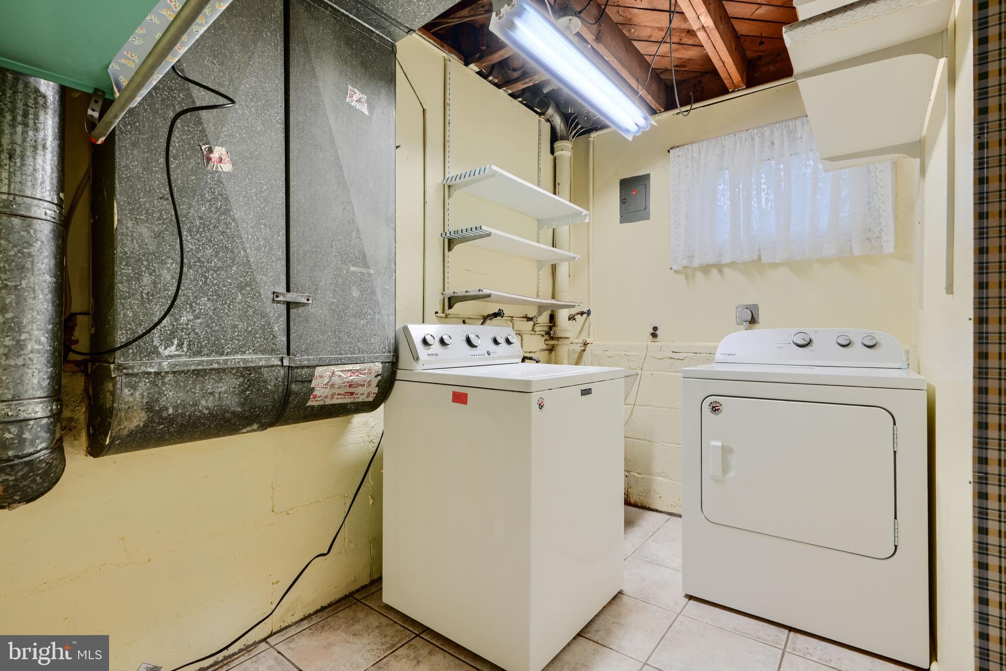 RIDERWOOD HILLS - Residential