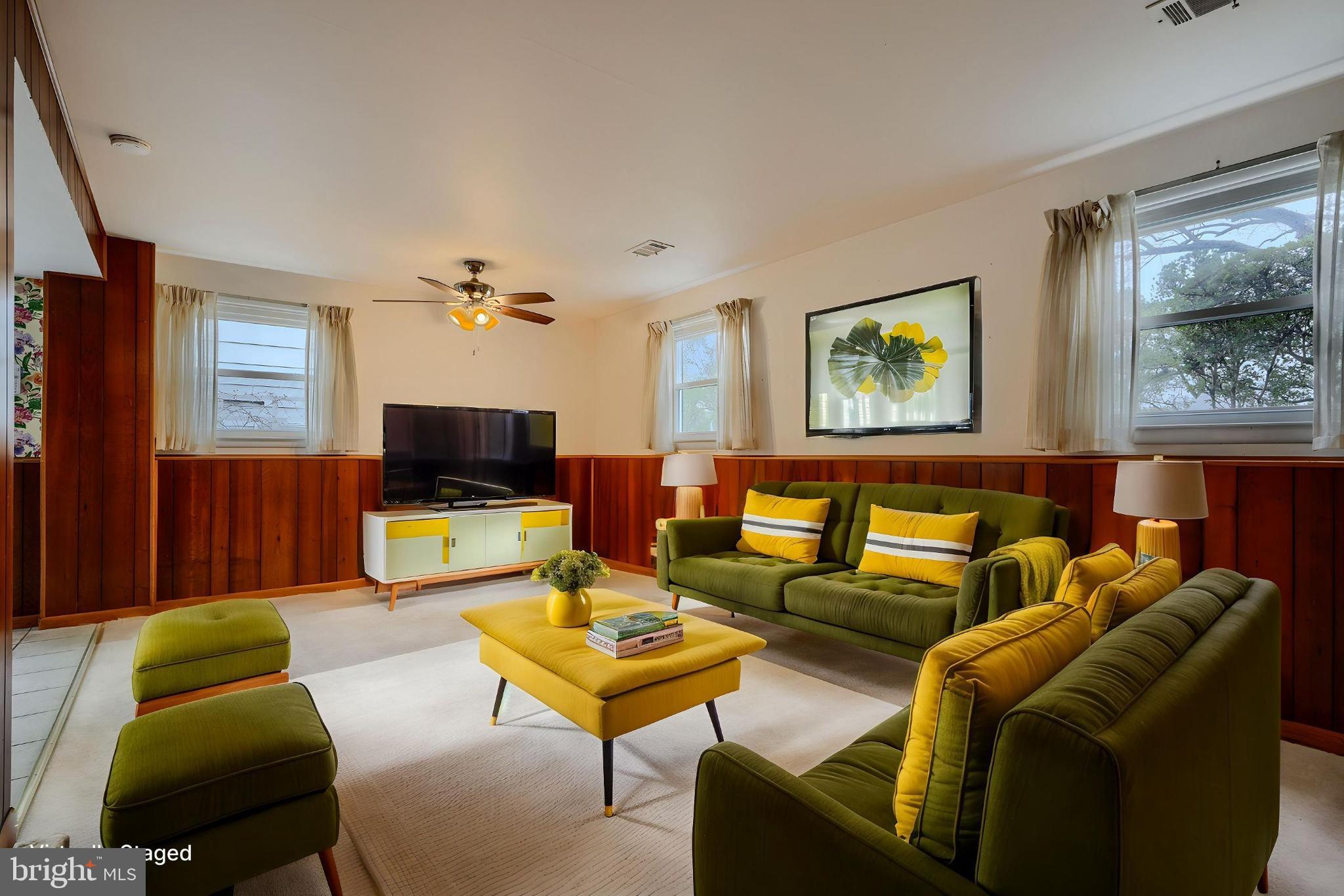 RIDERWOOD HILLS - Residential