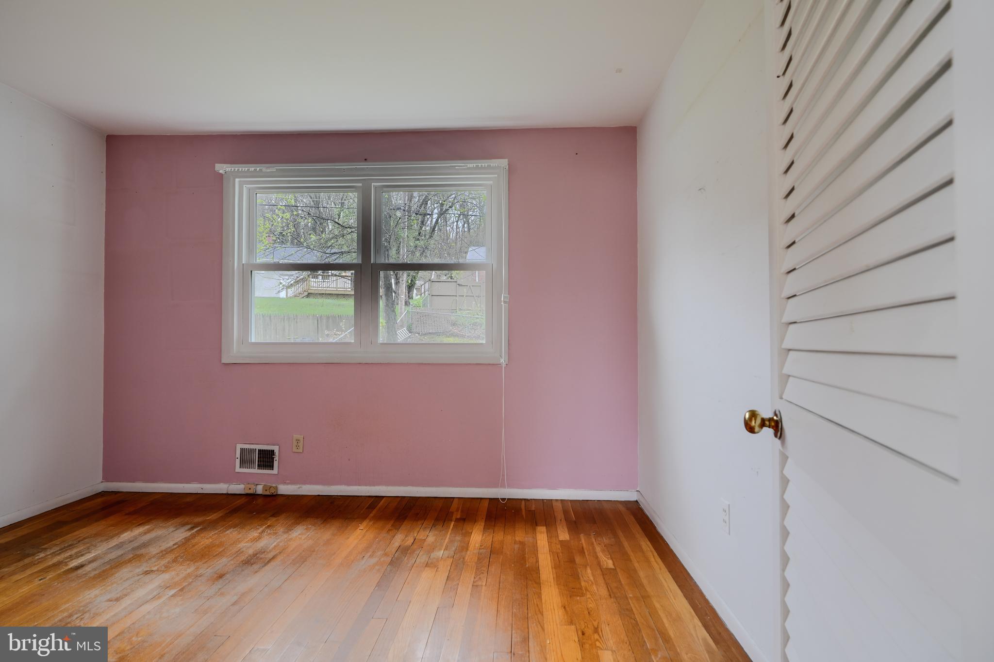 RIDERWOOD HILLS - Residential