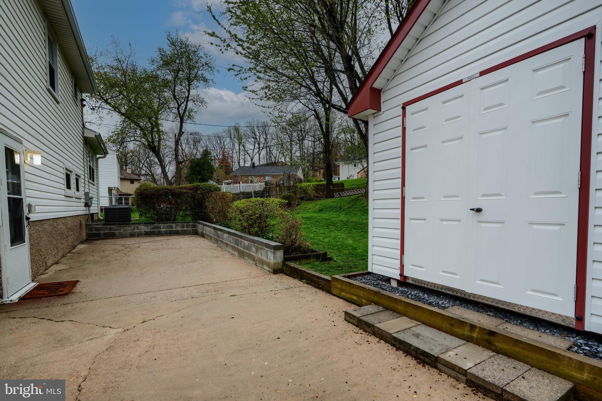 RIDERWOOD HILLS - Residential