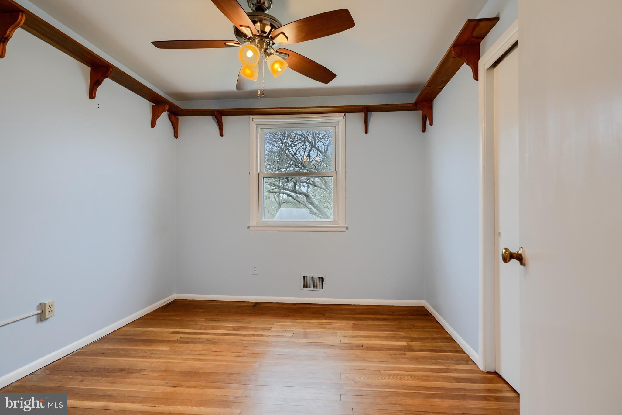 RIDERWOOD HILLS - Residential