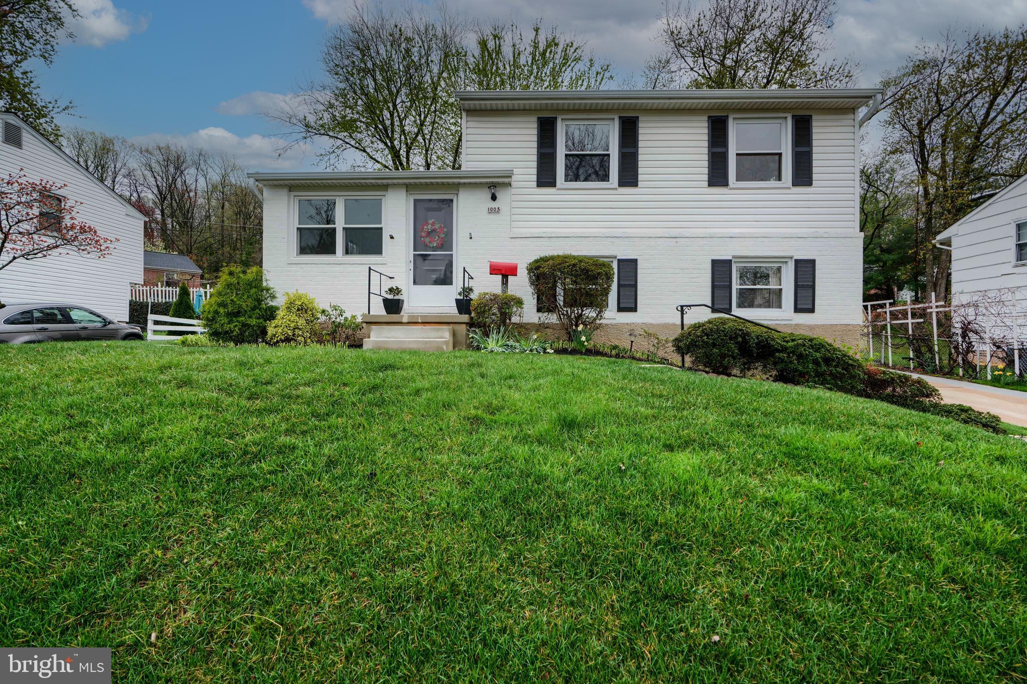 RIDERWOOD HILLS - Residential