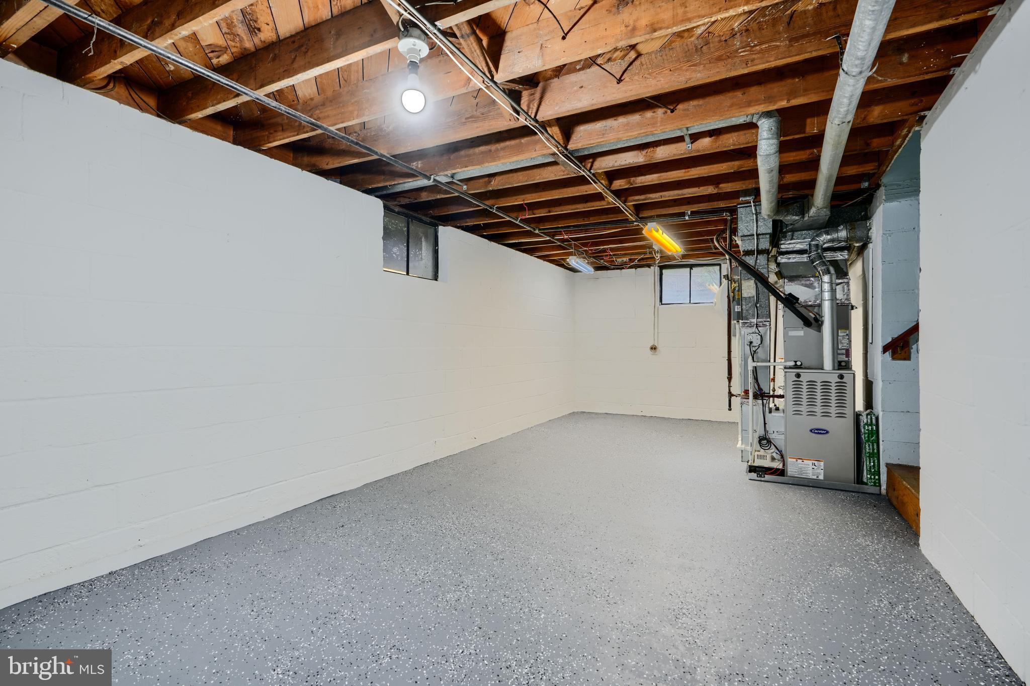 RIDERWOOD HILLS - Residential