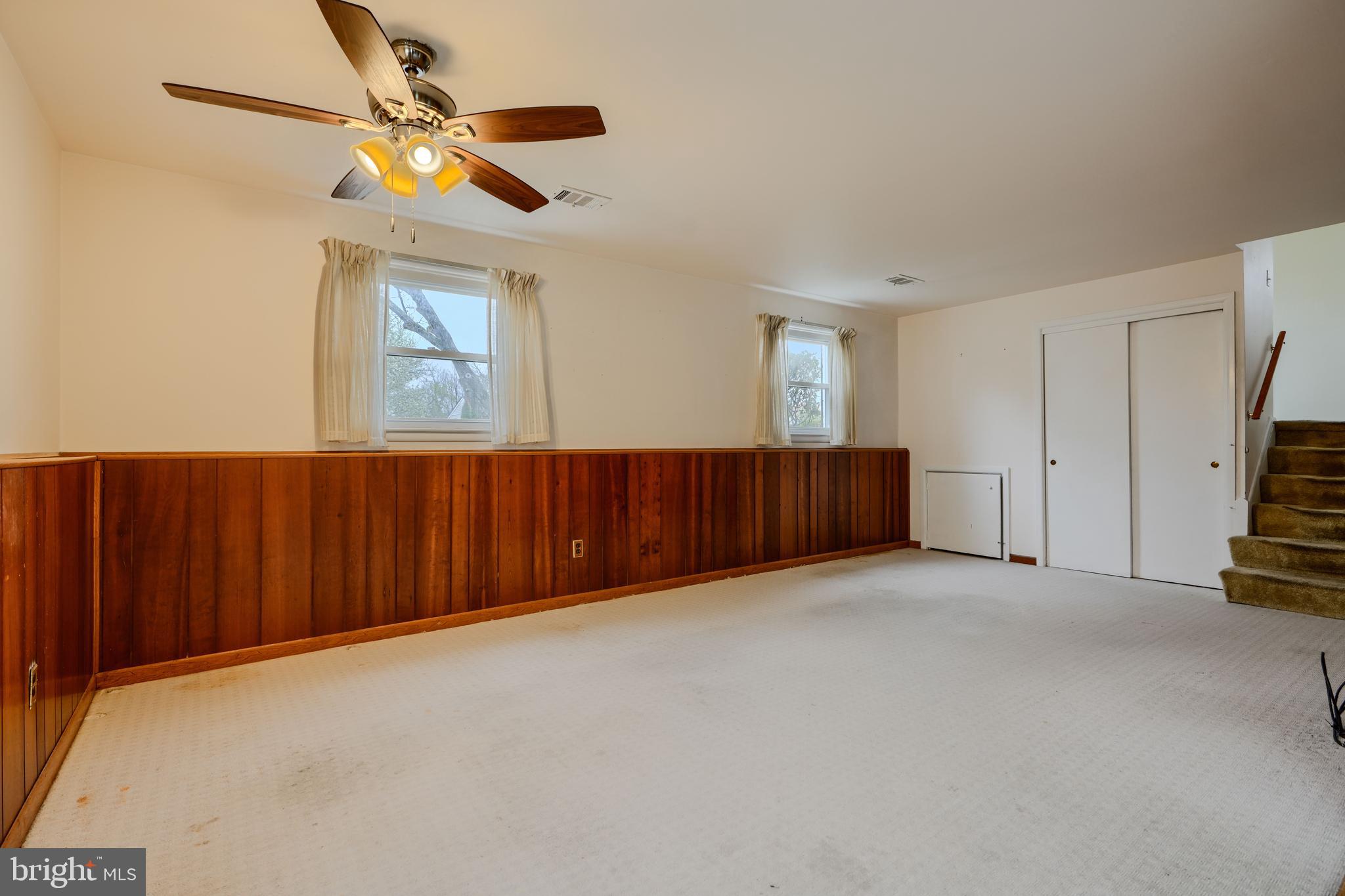 RIDERWOOD HILLS - Residential