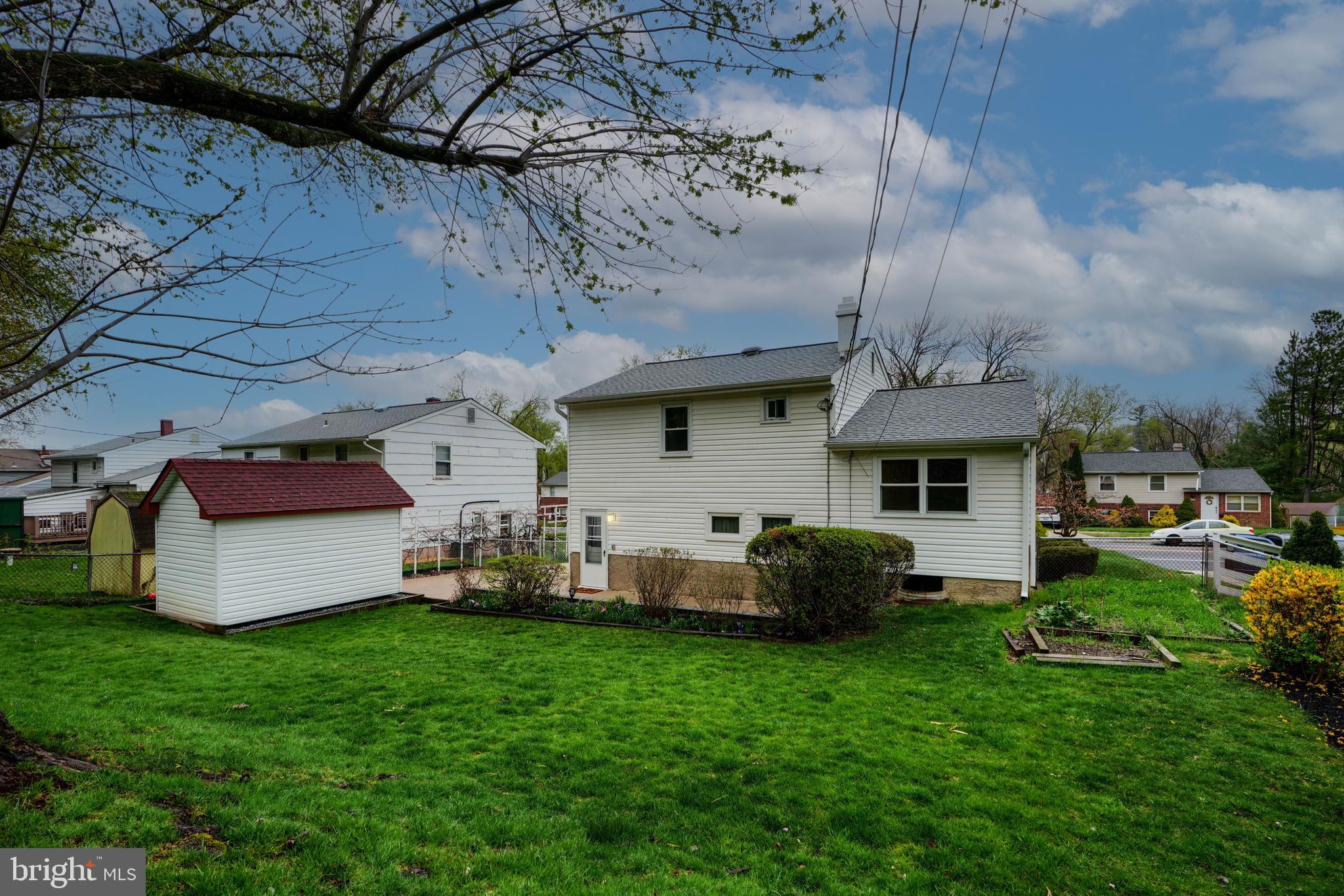 RIDERWOOD HILLS - Residential