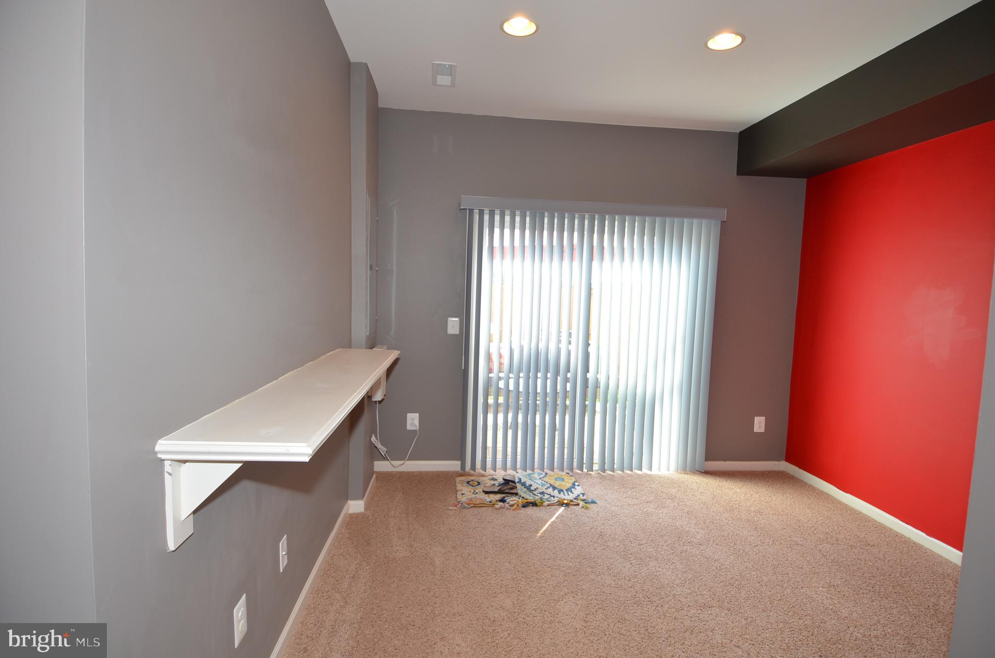 COLONIAL FORGE - Residential Lease