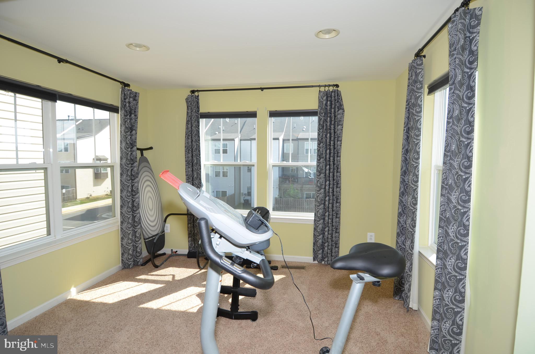 COLONIAL FORGE - Residential Lease