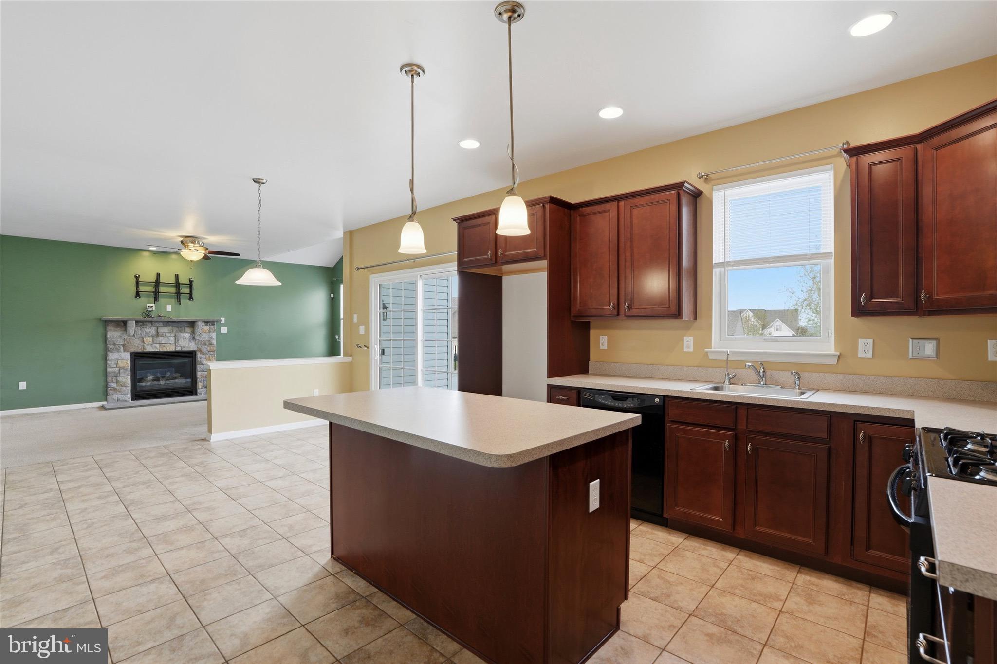 THE HIGHLANDS AT HAN - Residential