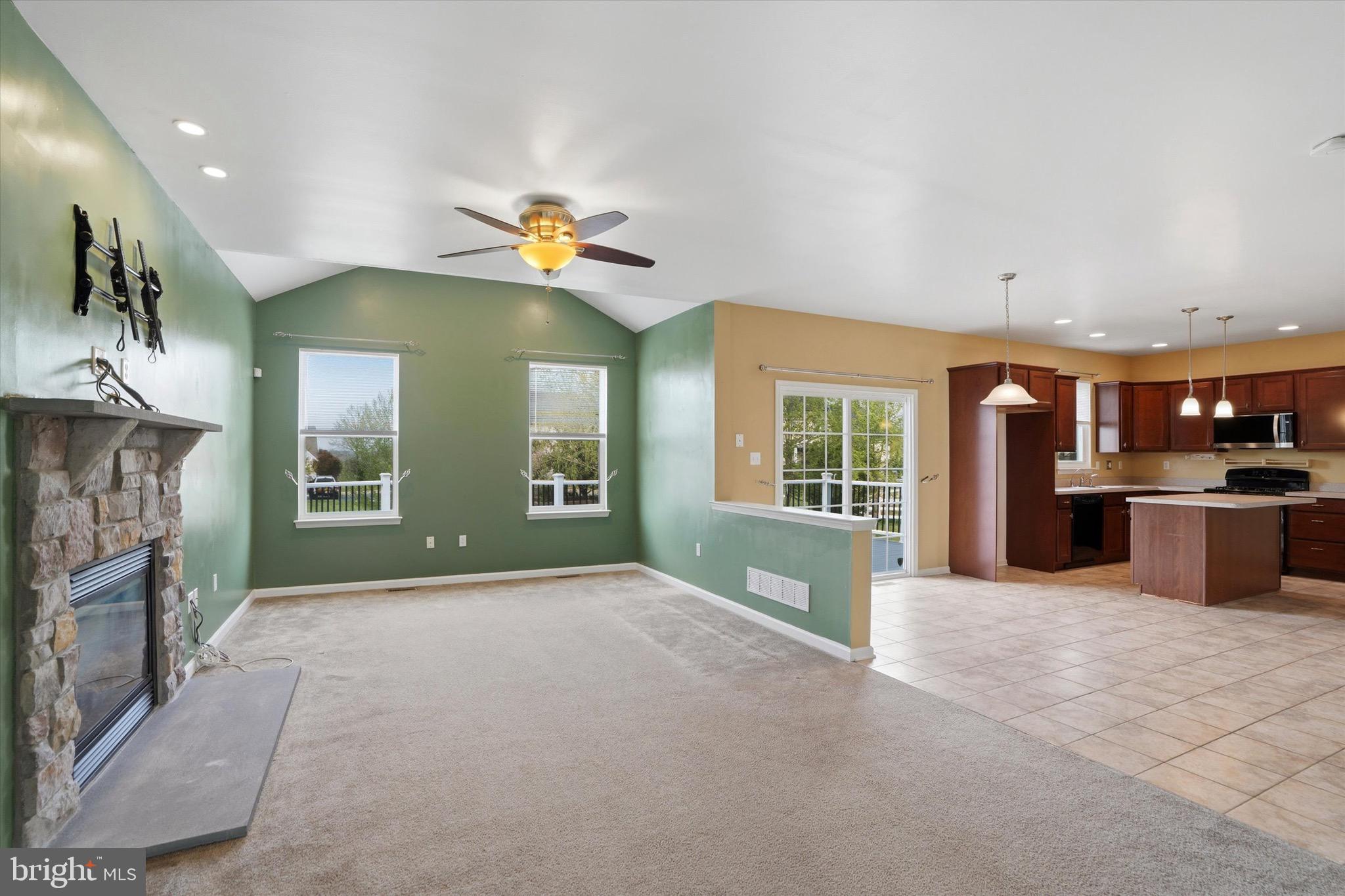 THE HIGHLANDS AT HAN - Residential