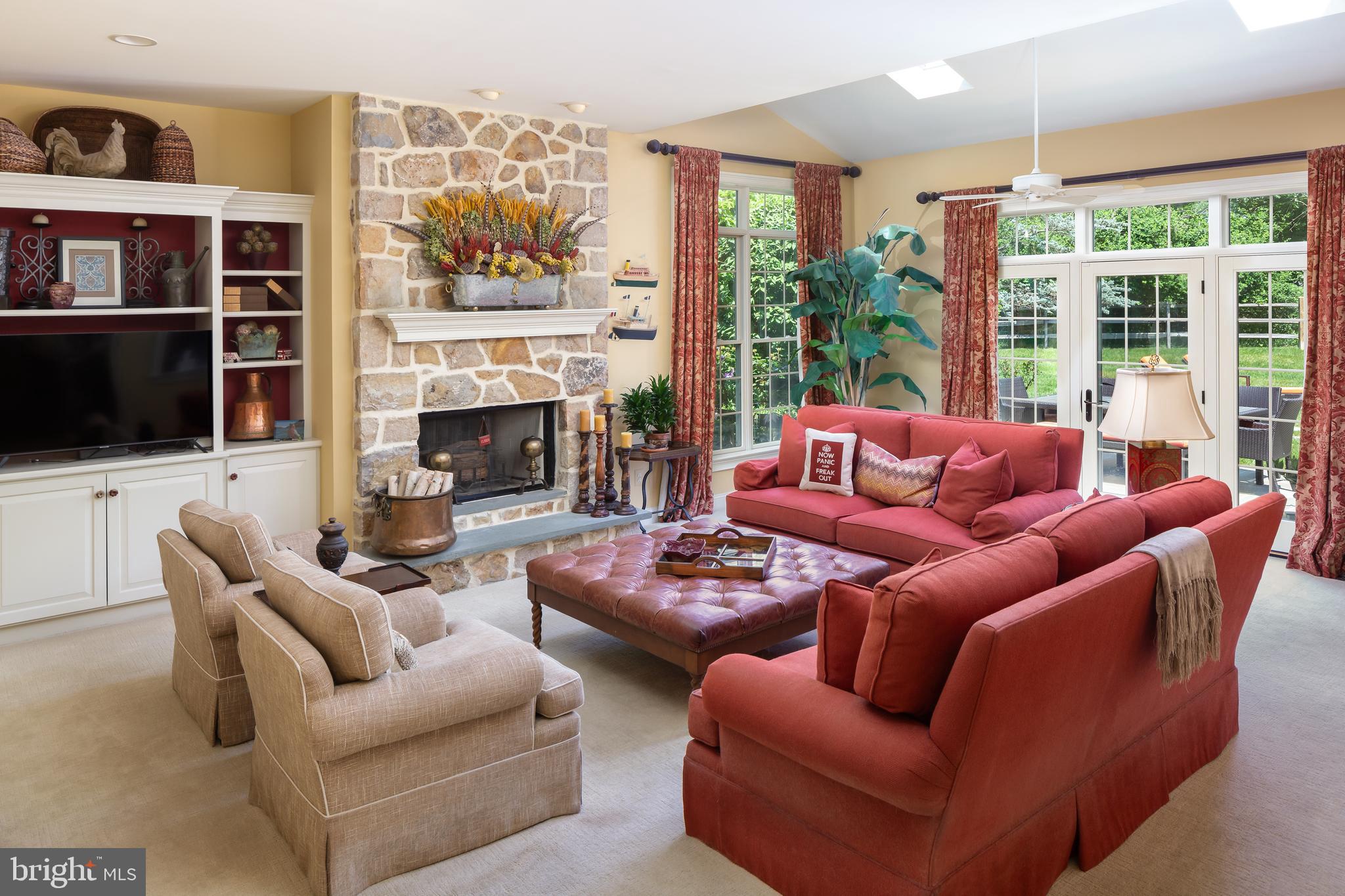 WOODS AT WAYNESBRO - Residential