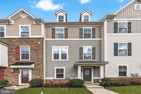 221 QUARRY POINT ROAD MALVERN PA 19355
