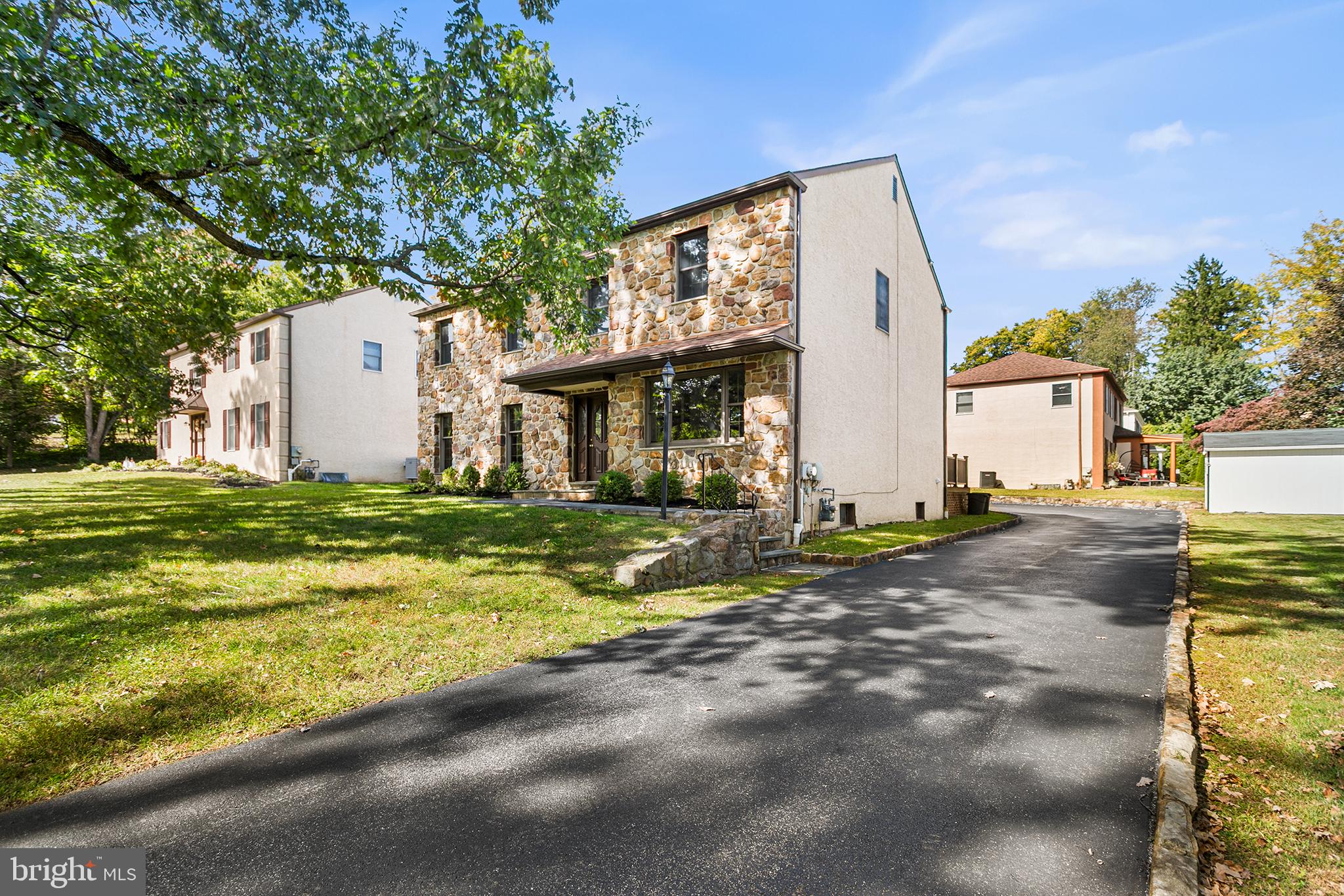 238 N STATE ROAD