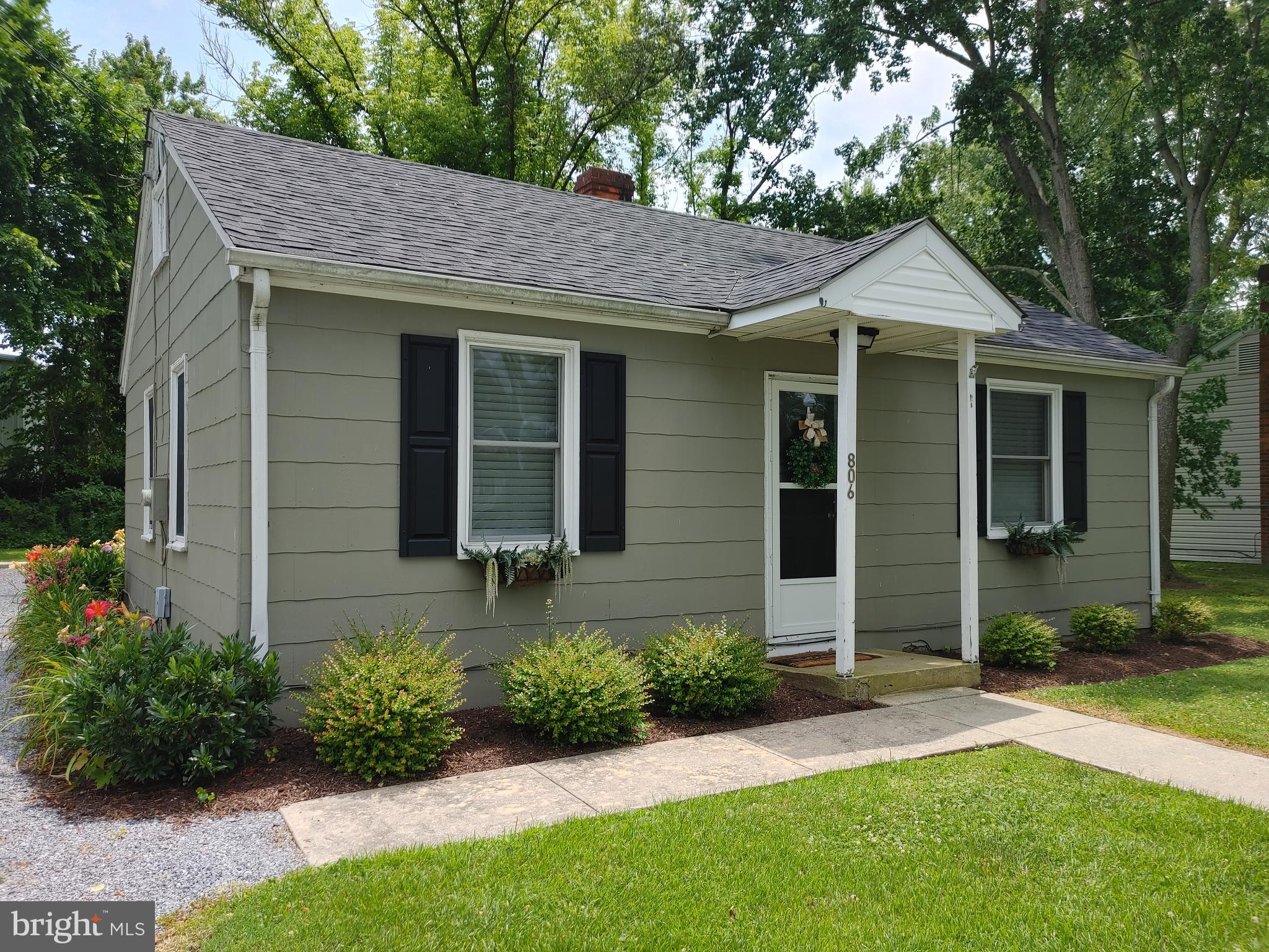 EASTON - Residential