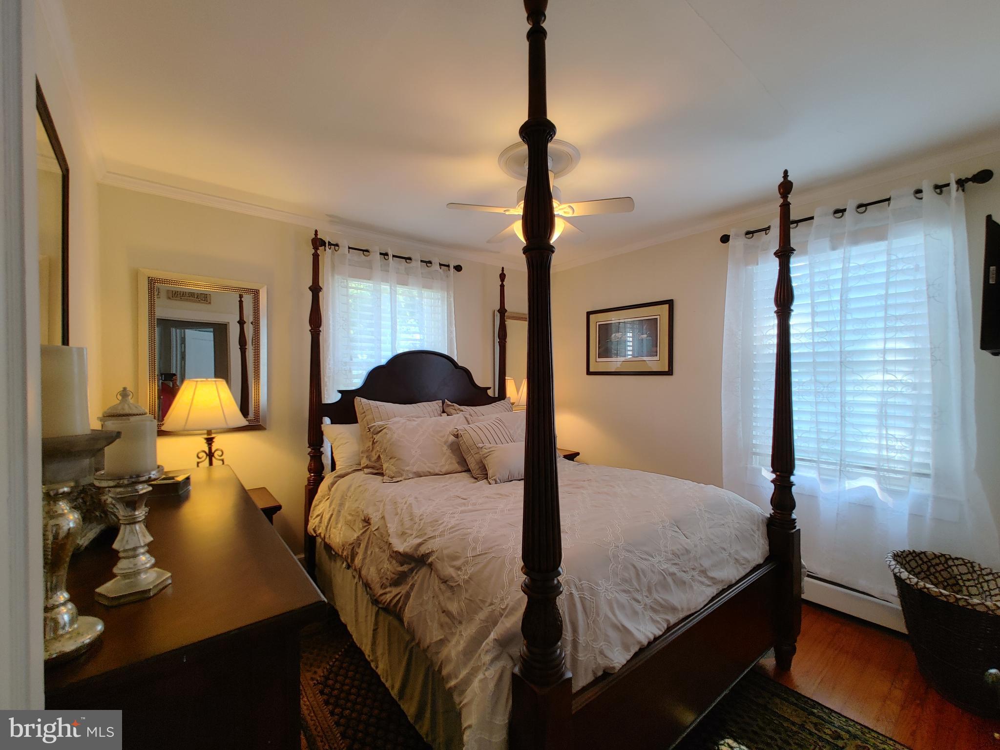 EASTON - Residential