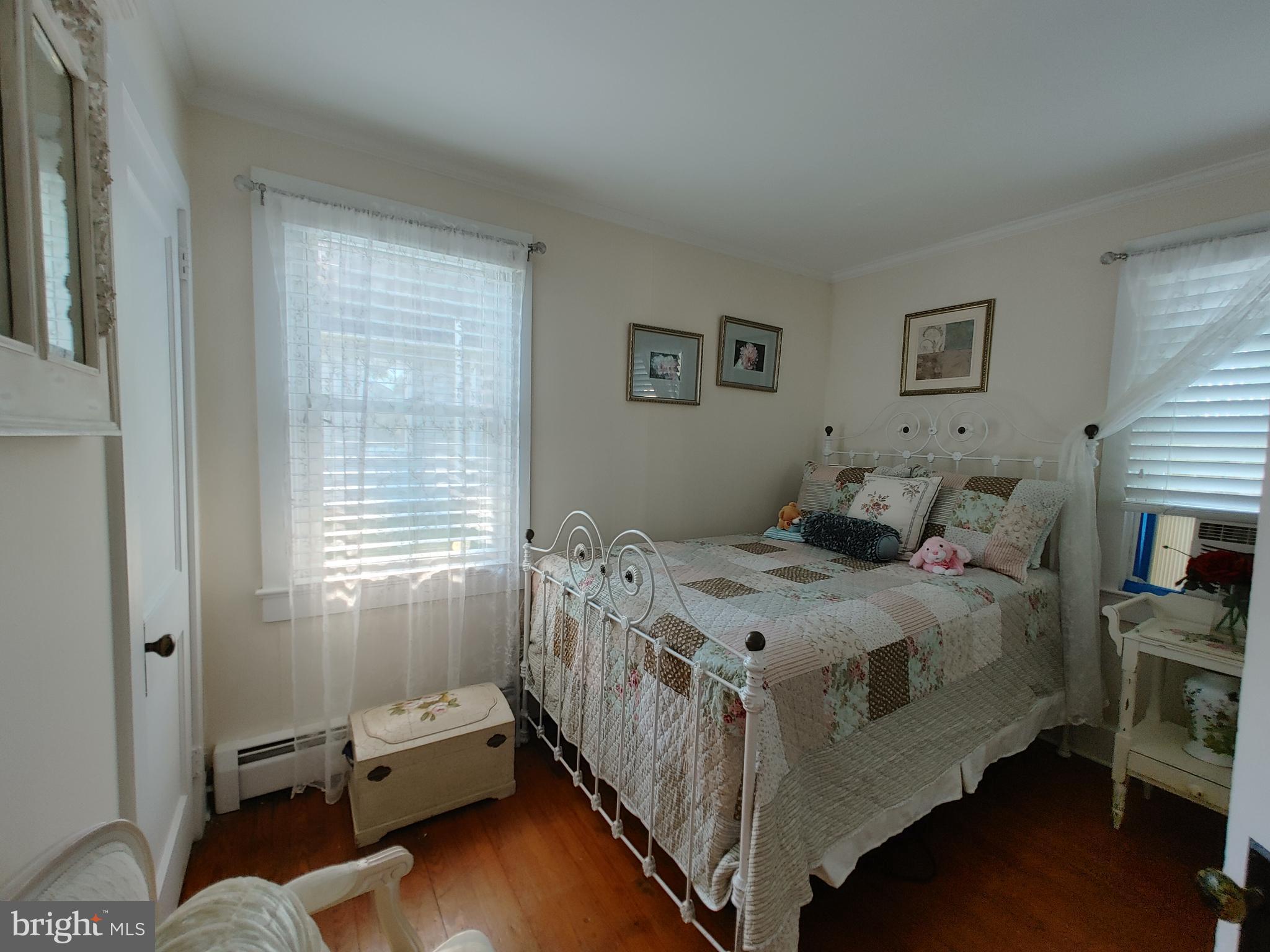 EASTON - Residential