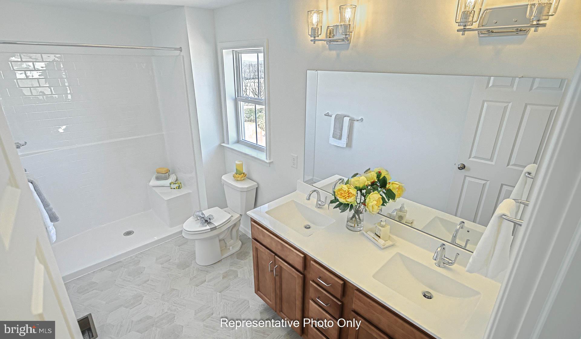 SOUTHGATE - Residential