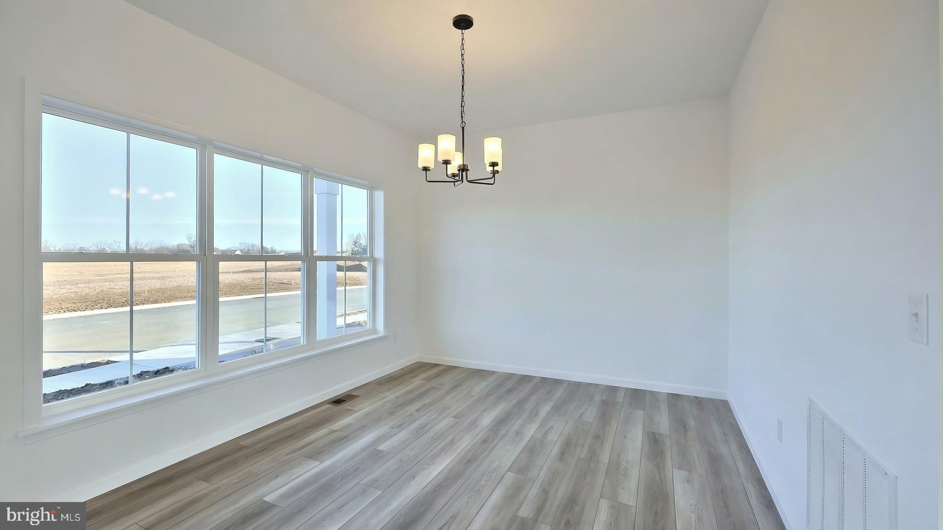 SOUTHGATE - Residential