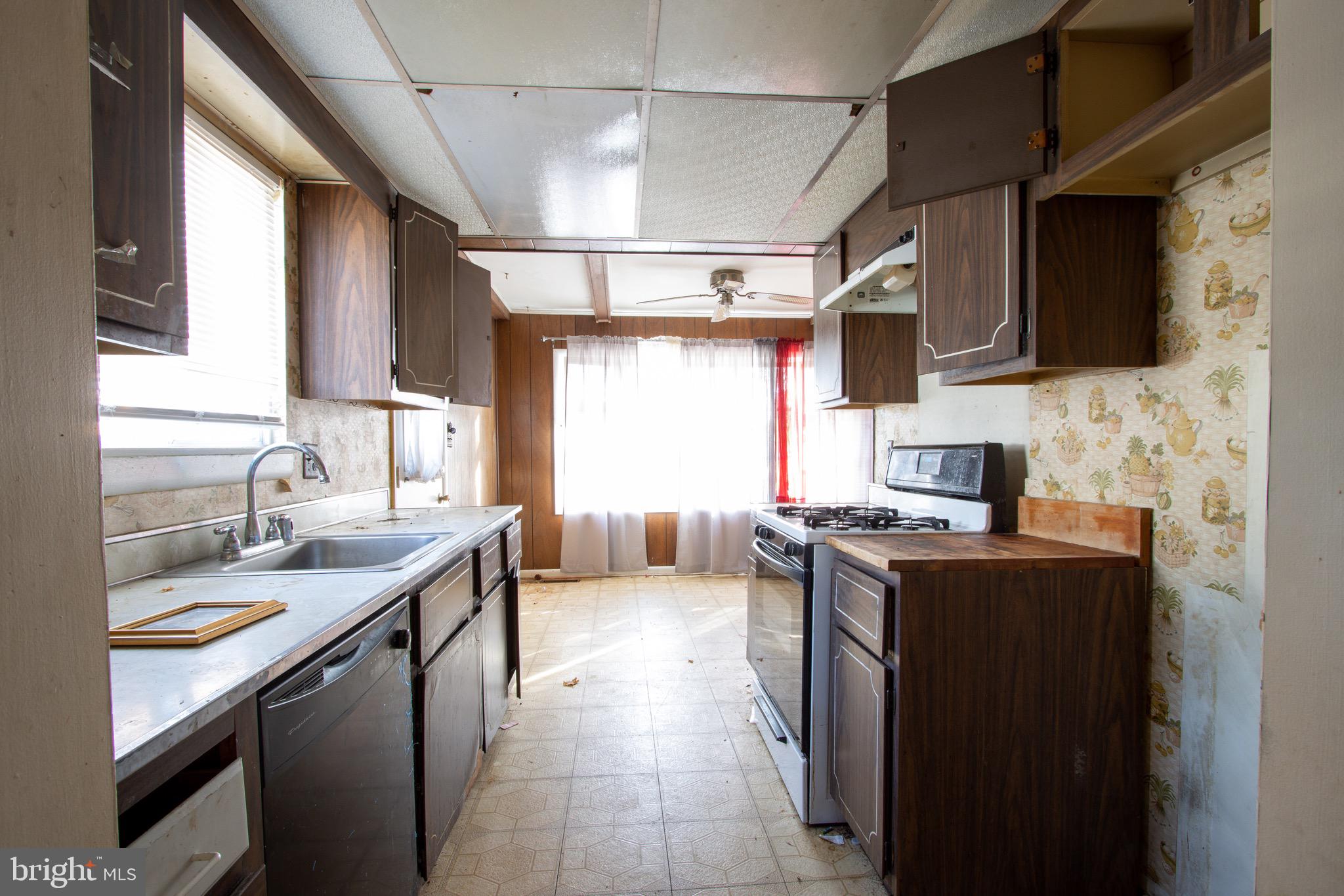 DRESDEN GREEN - Residential