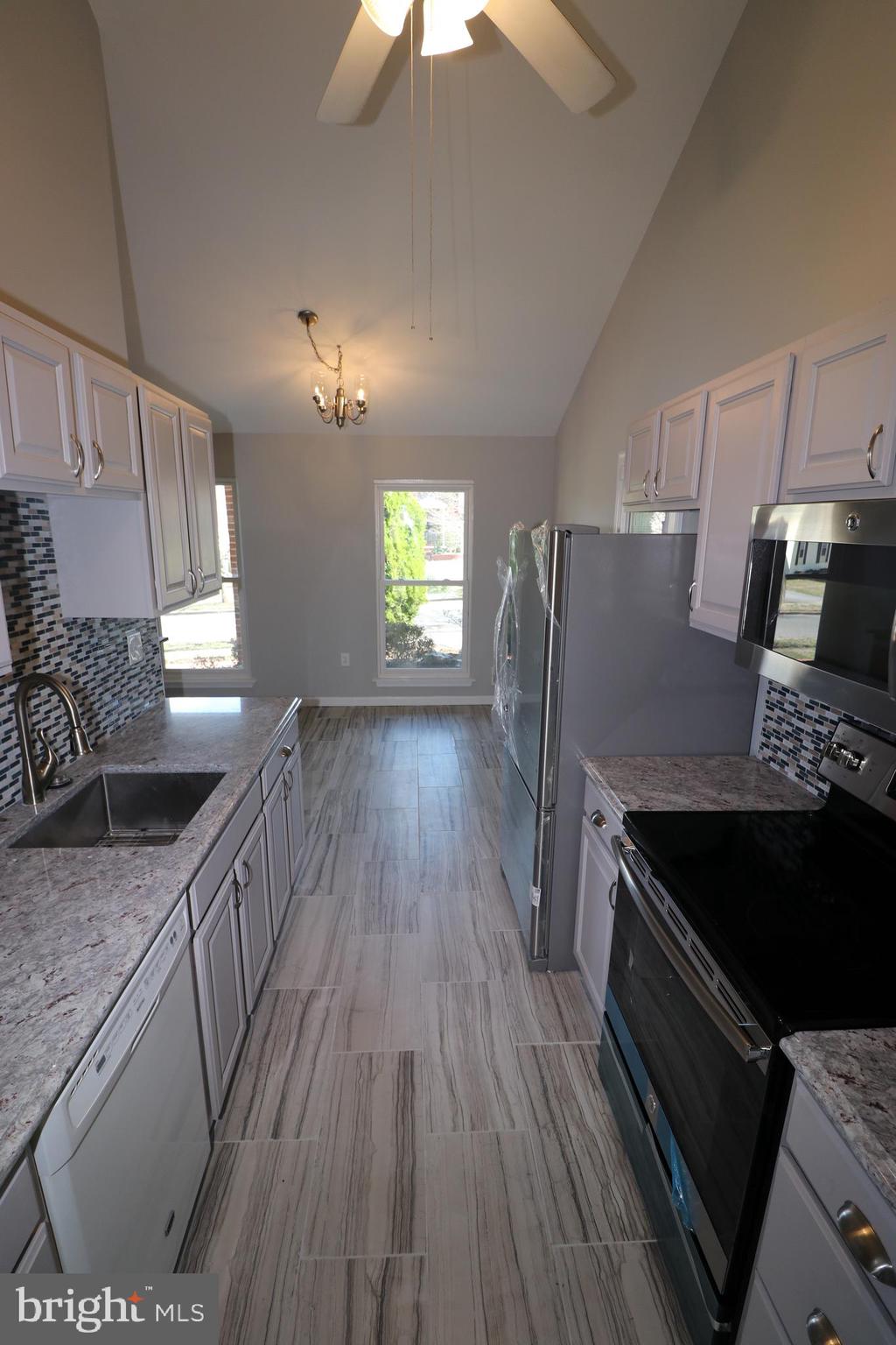 TOR-BRYAN ESTATES - Residential