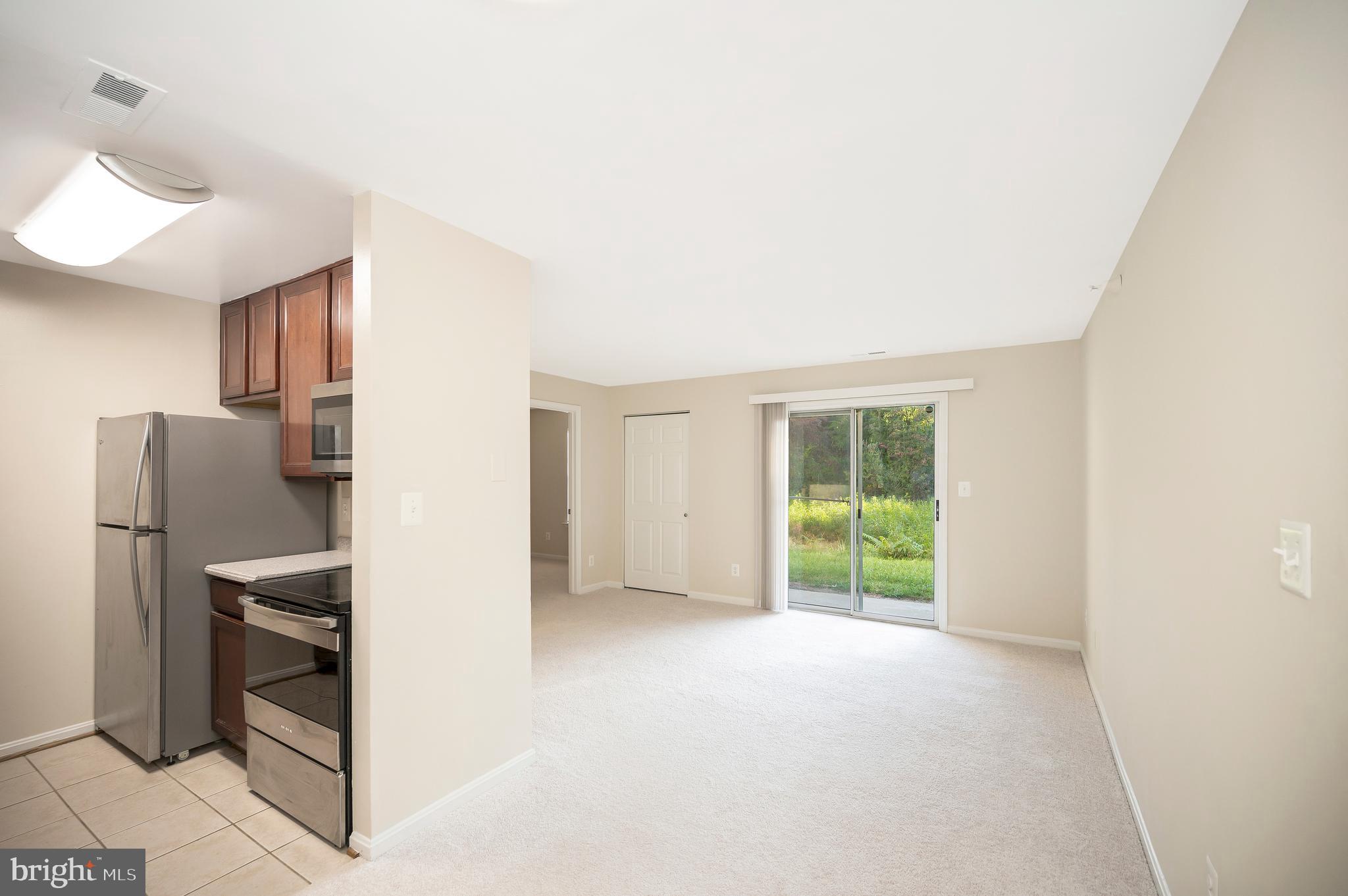 CARRIAGE POINTE AT AQUIA - Residential