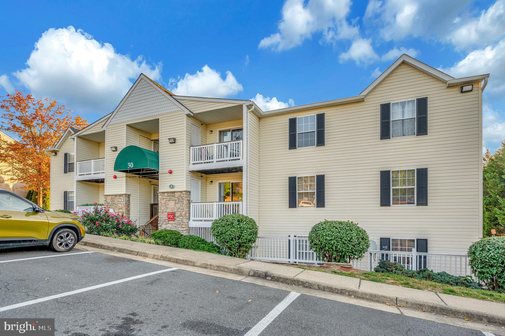 CARRIAGE POINTE AT AQUIA - Residential