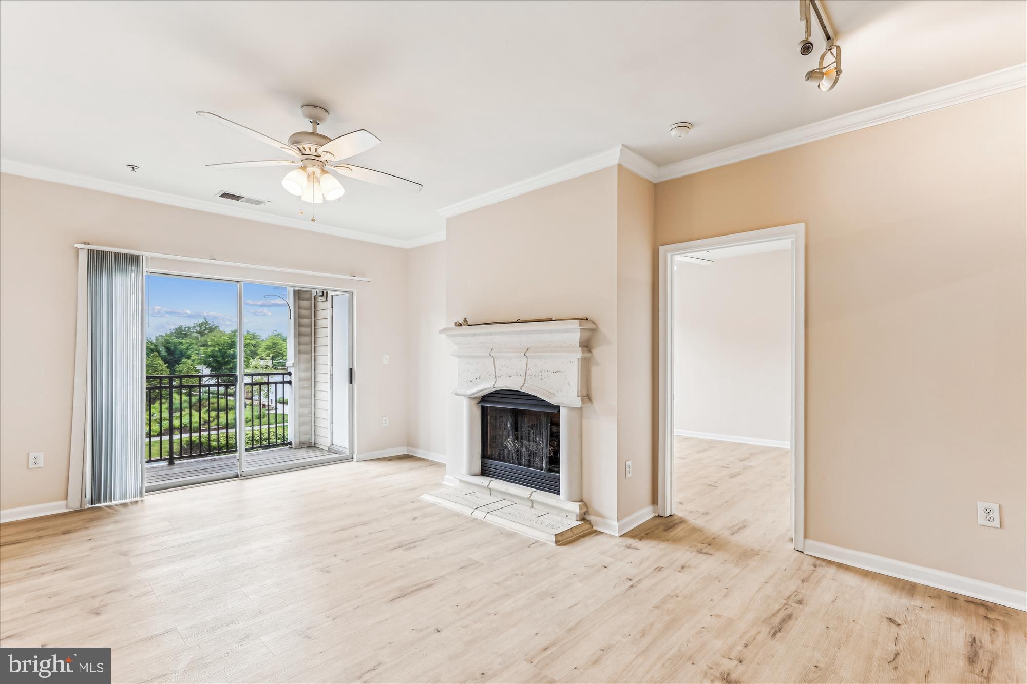 FAIRFAX COUNTY - Residential Lease