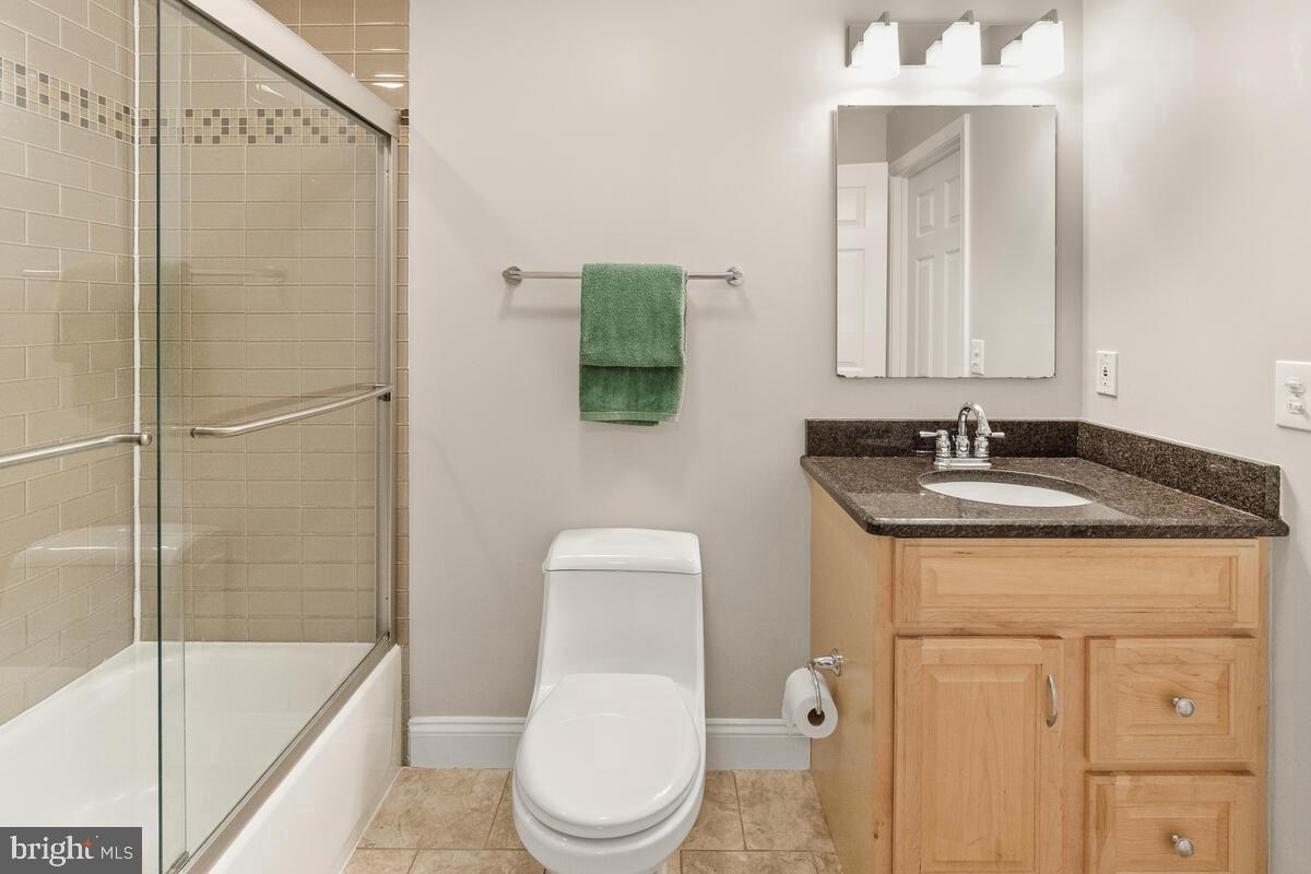 NORTH RIDGE - Residential Lease